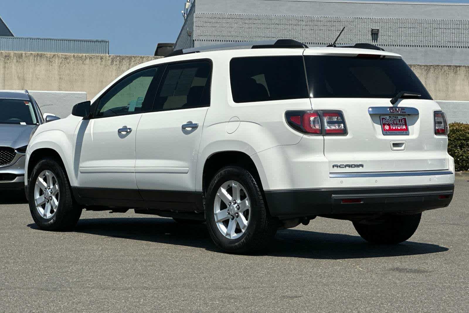Thumbnail: 2015 GMC Acadia - 7