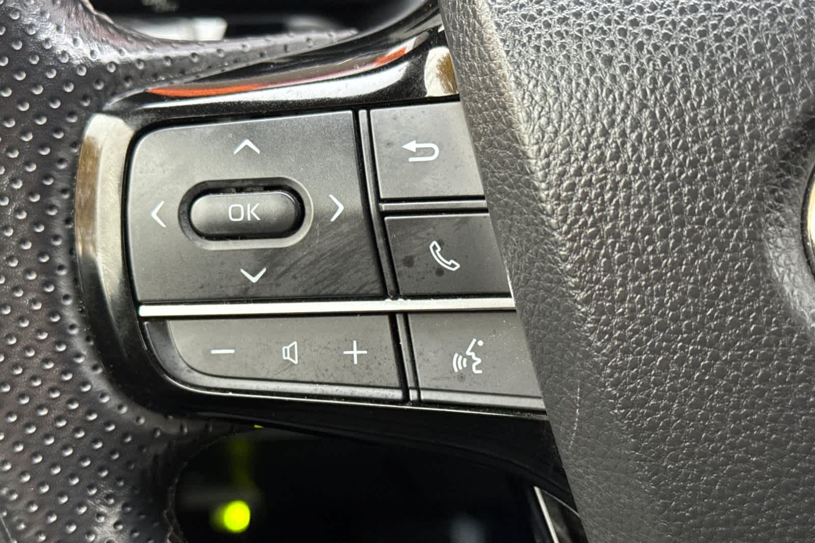 Thumbnail: 2021 Toyota Mirai - 26