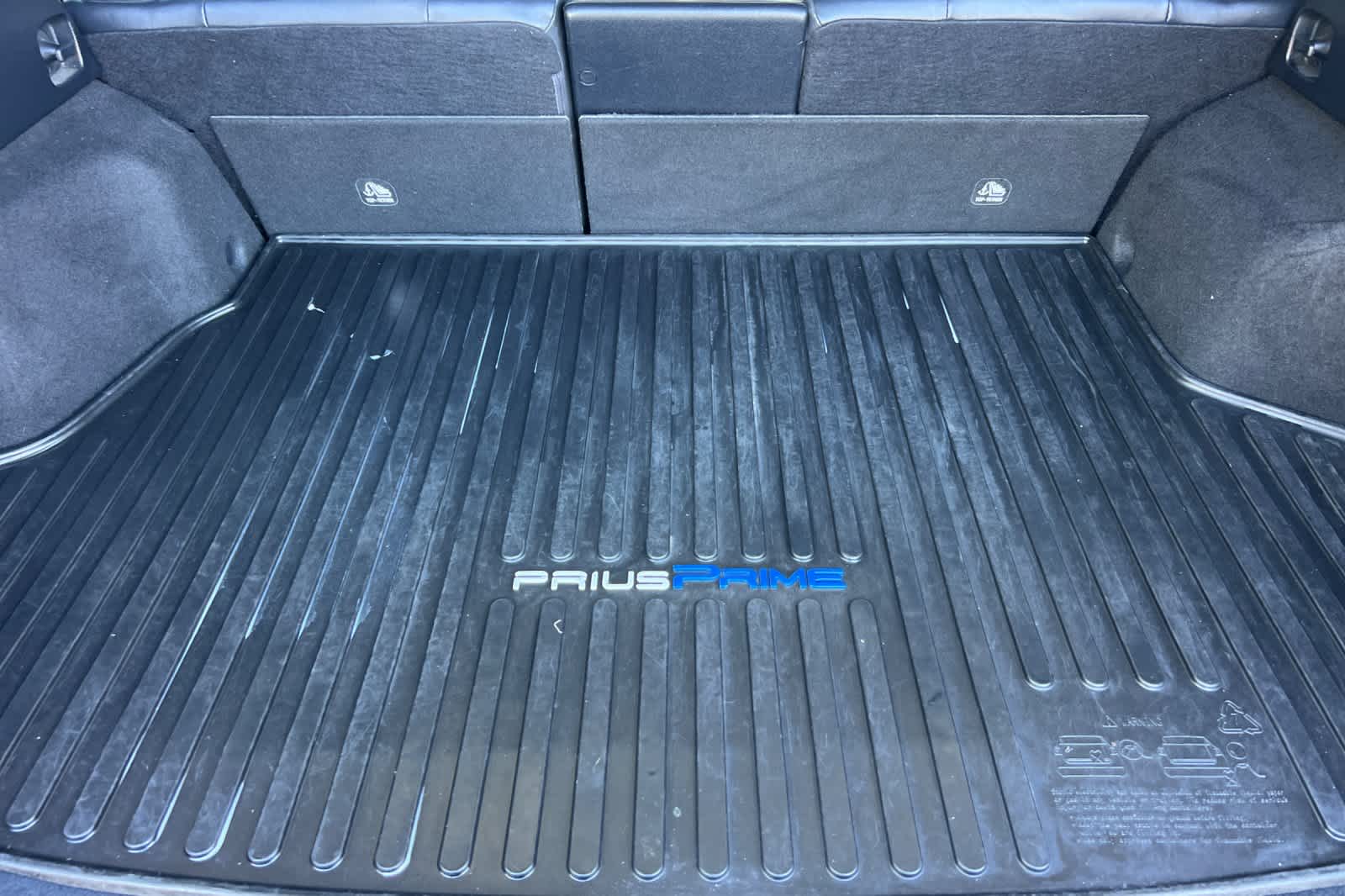 Thumbnail: 2018 Toyota Prius Prime - 15