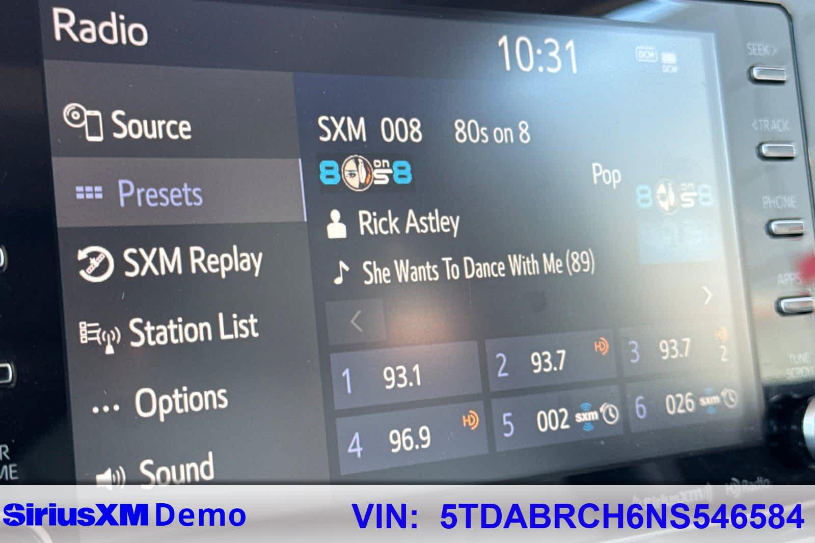 Thumbnail: 2022 Toyota Highlander - 34