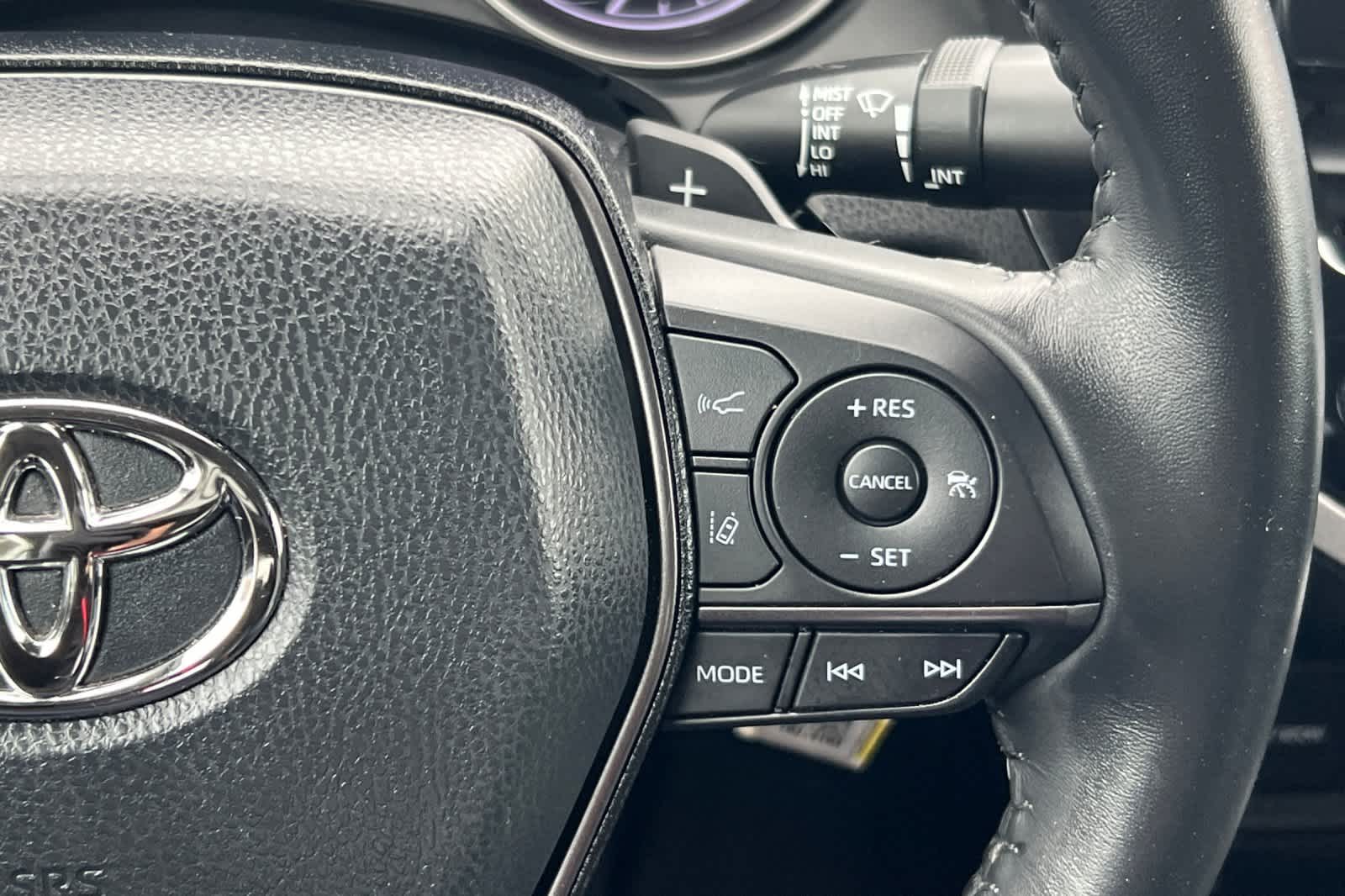 Thumbnail: 2022 Toyota Camry - 24