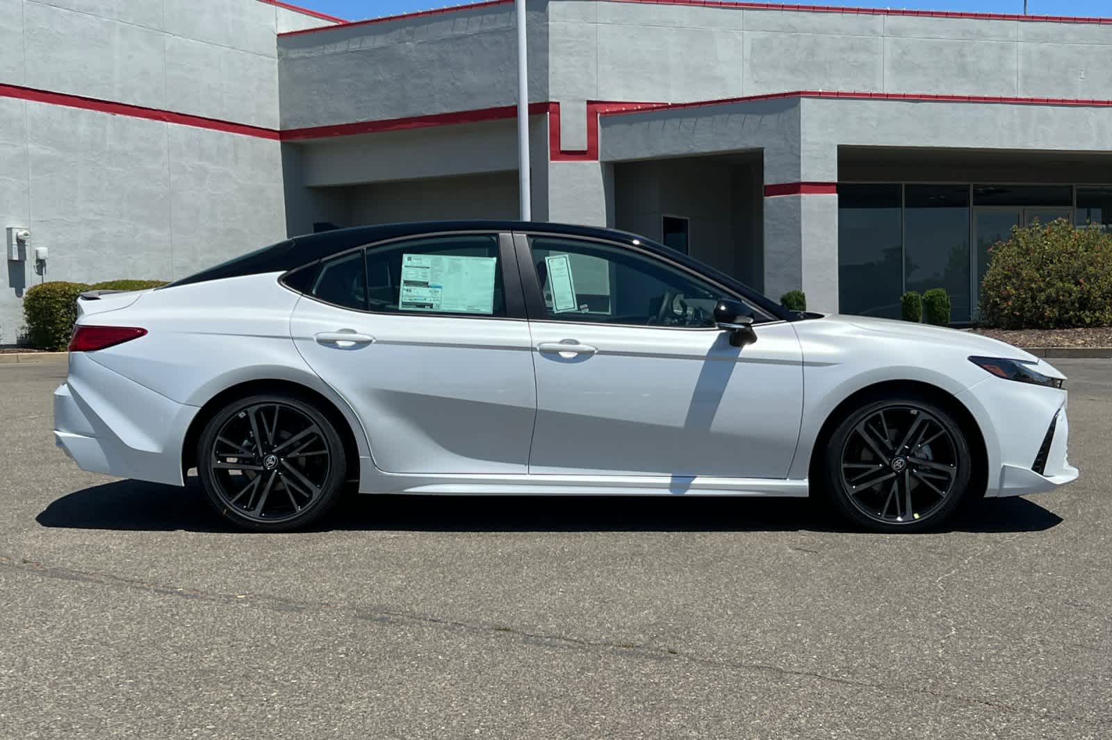 Thumbnail: 2026 Toyota Camry - 8