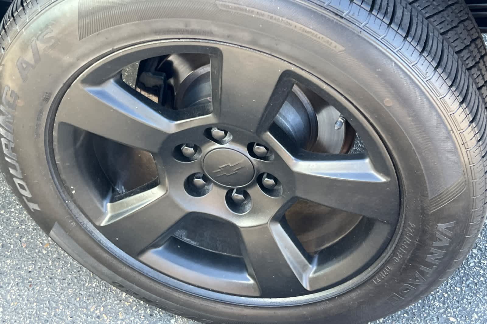 Thumbnail: 2015 Chevrolet Silverado 1500 - 22