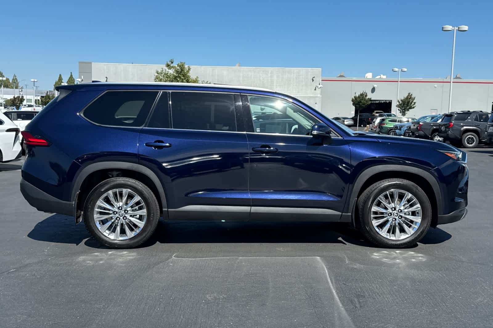 Thumbnail: 2024 Toyota Grand Highlander - 6