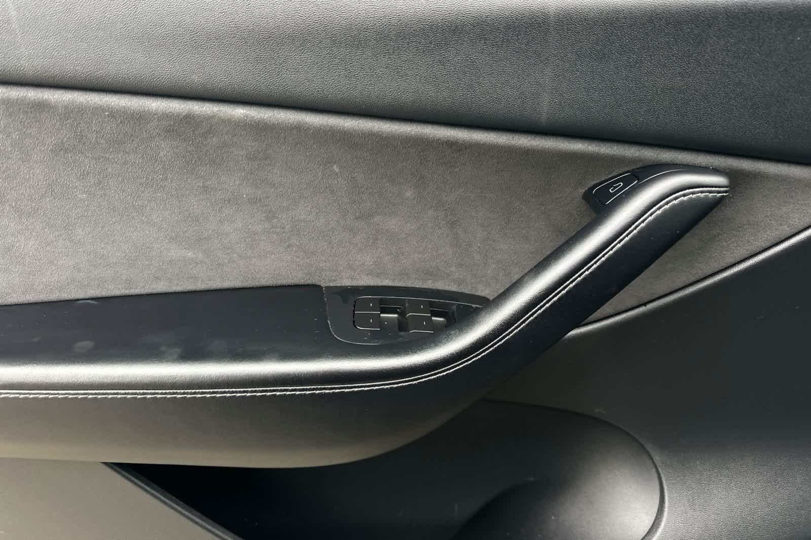 Thumbnail: 2021 Tesla Model Y - 12