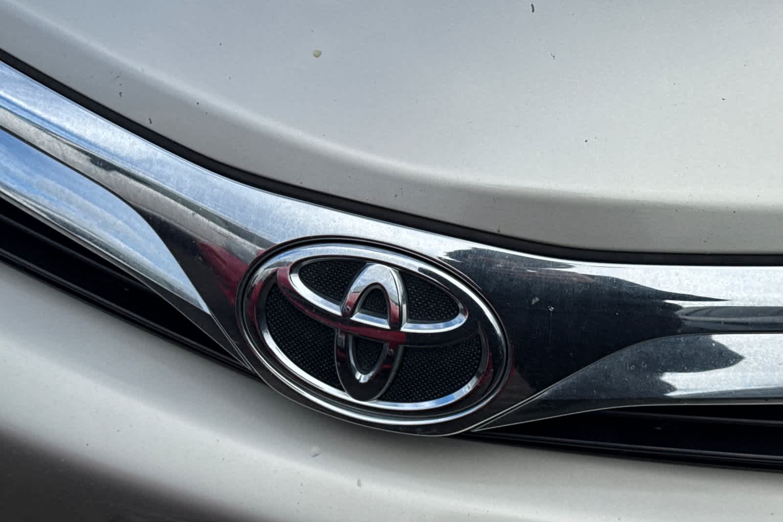 Thumbnail: 2013 Toyota Camry - 10