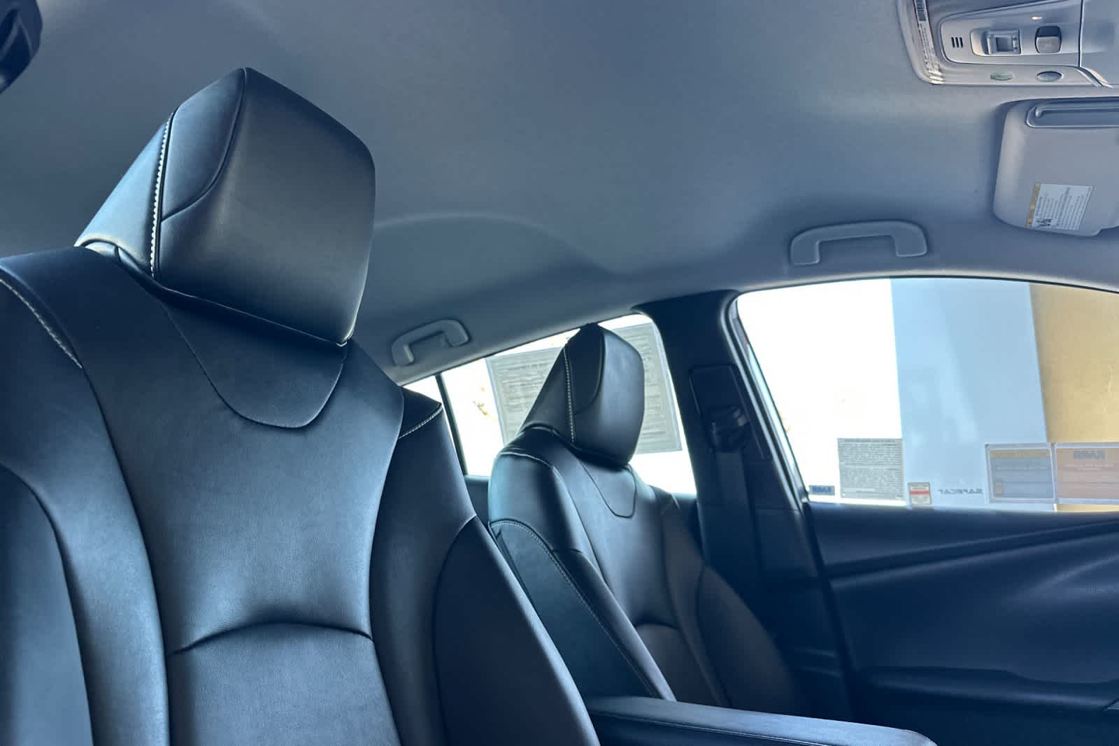 Thumbnail: 2021 Toyota Prius Prime - 19