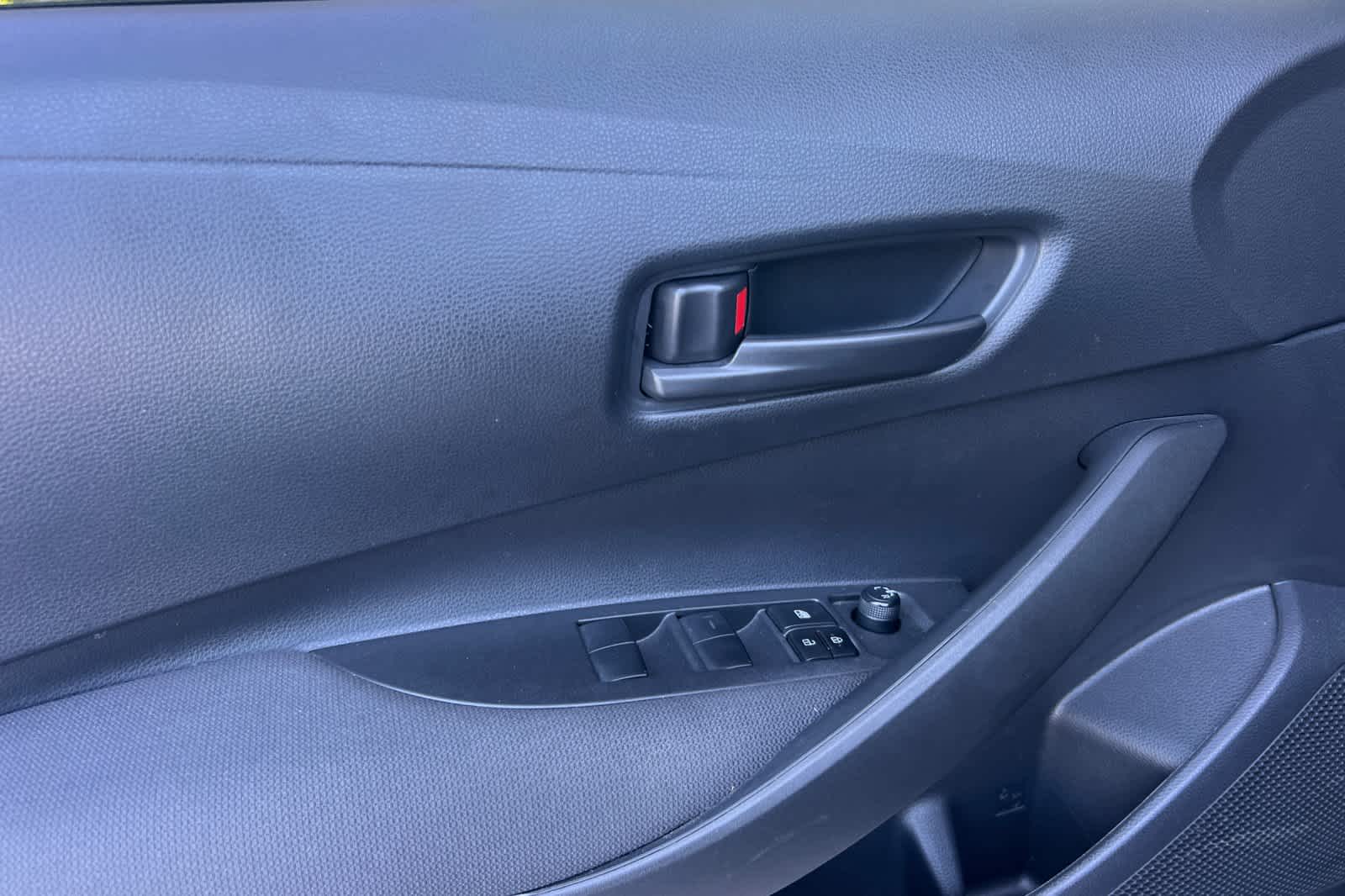 Thumbnail: 2023 Toyota Corolla - 12