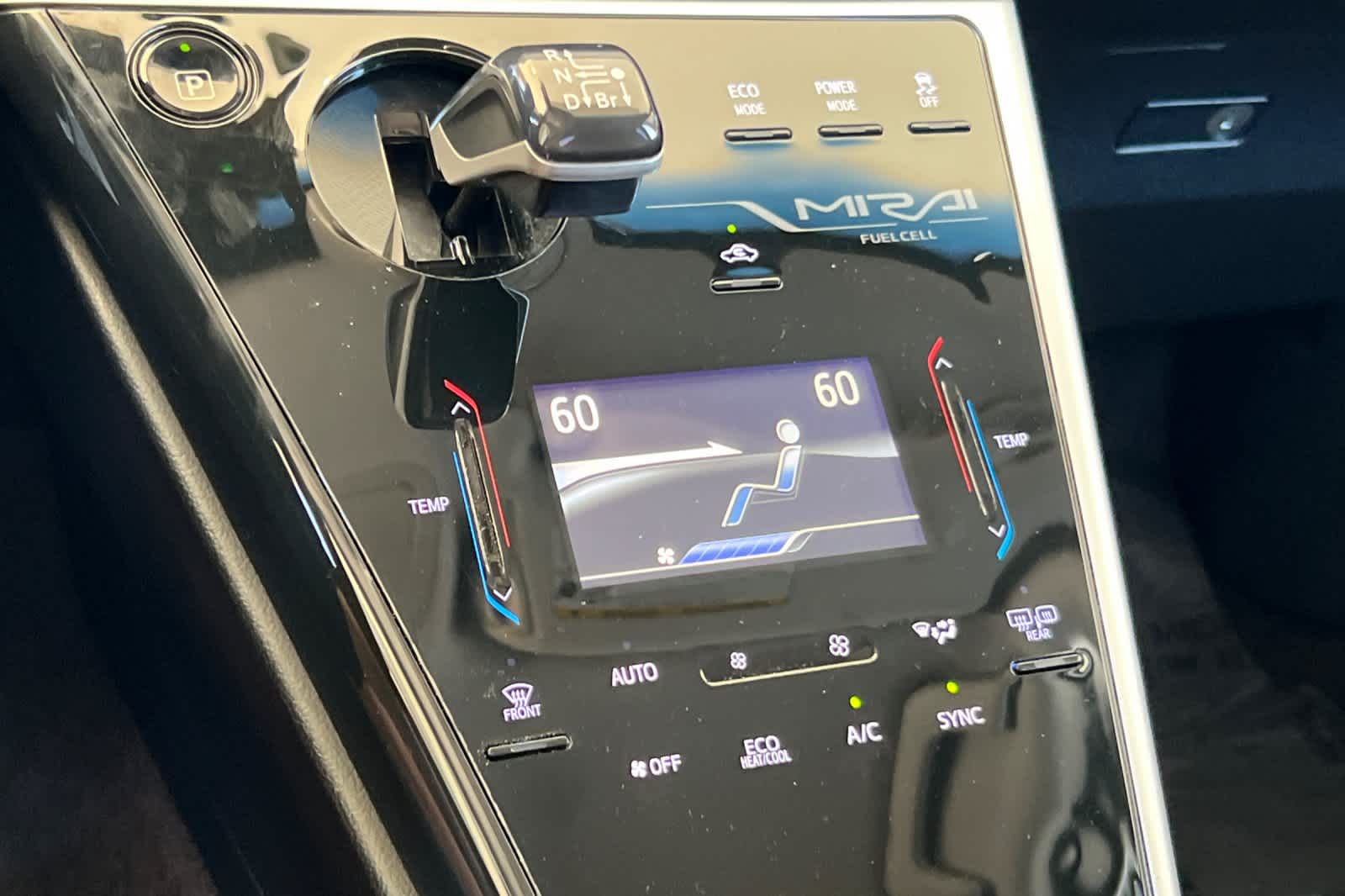 Thumbnail: 2018 Toyota Mirai - 22
