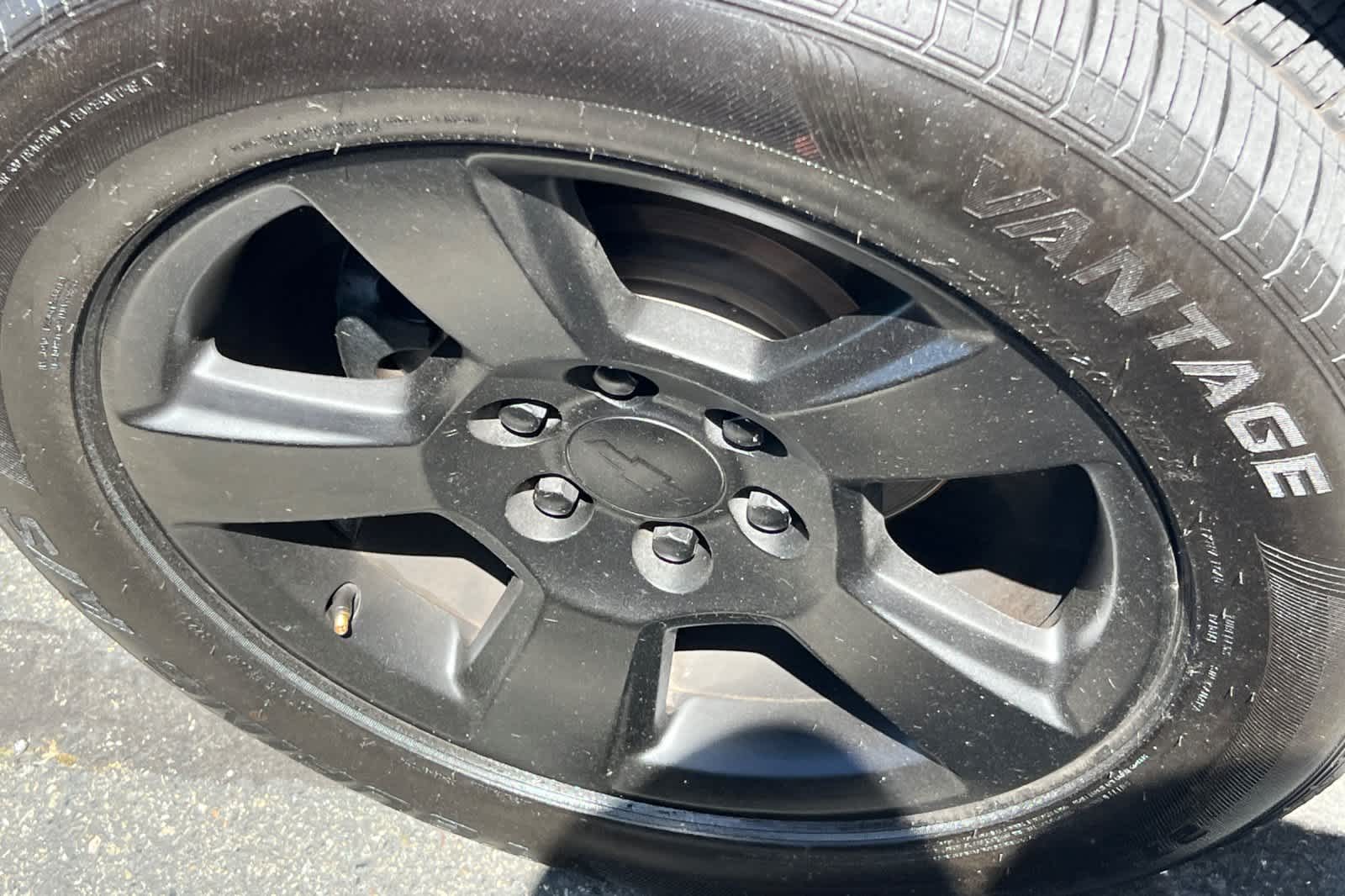 Thumbnail: 2015 Chevrolet Silverado 1500 - 15