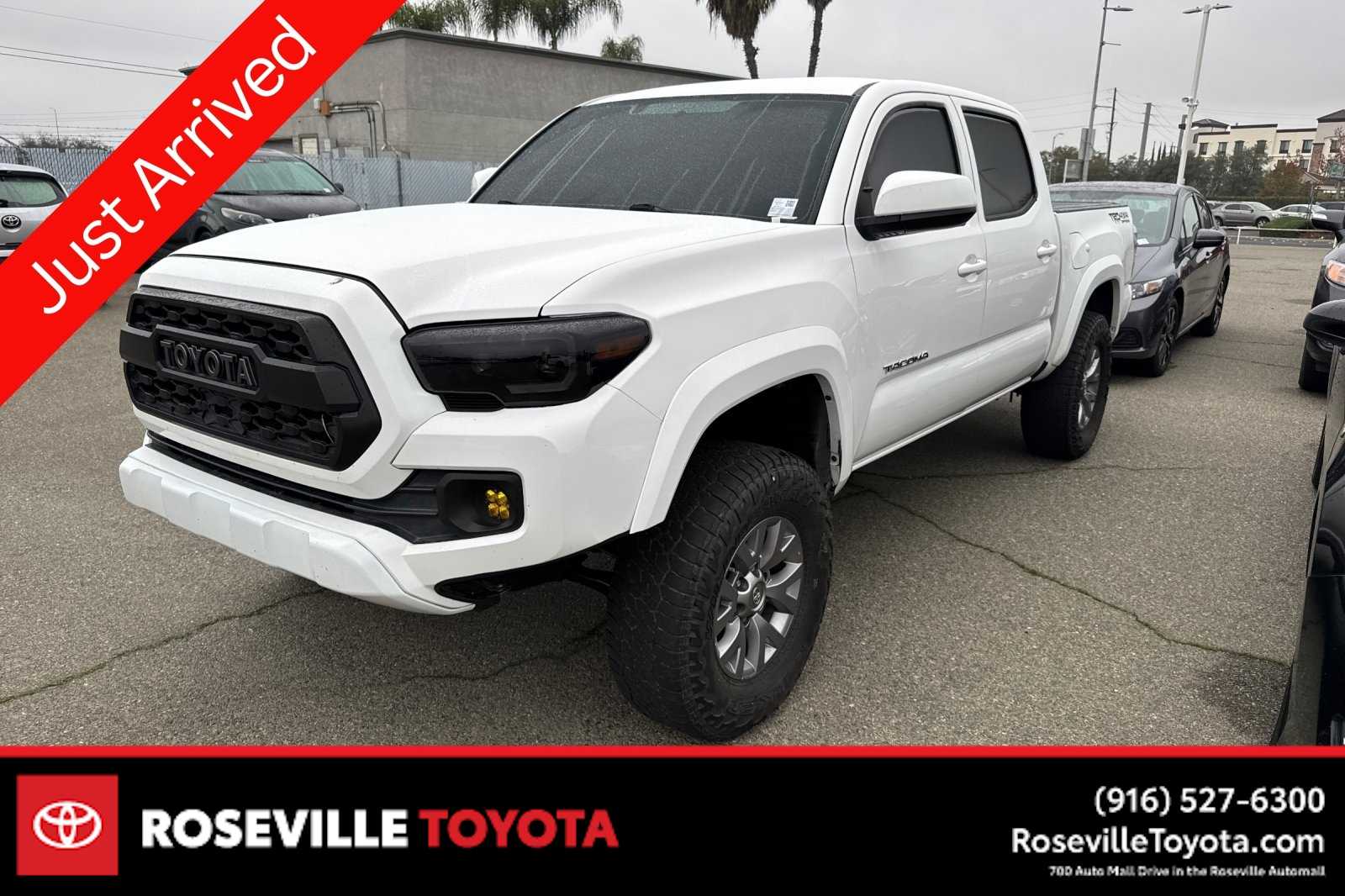 Thumbnail: 2017 Toyota Tacoma - 1