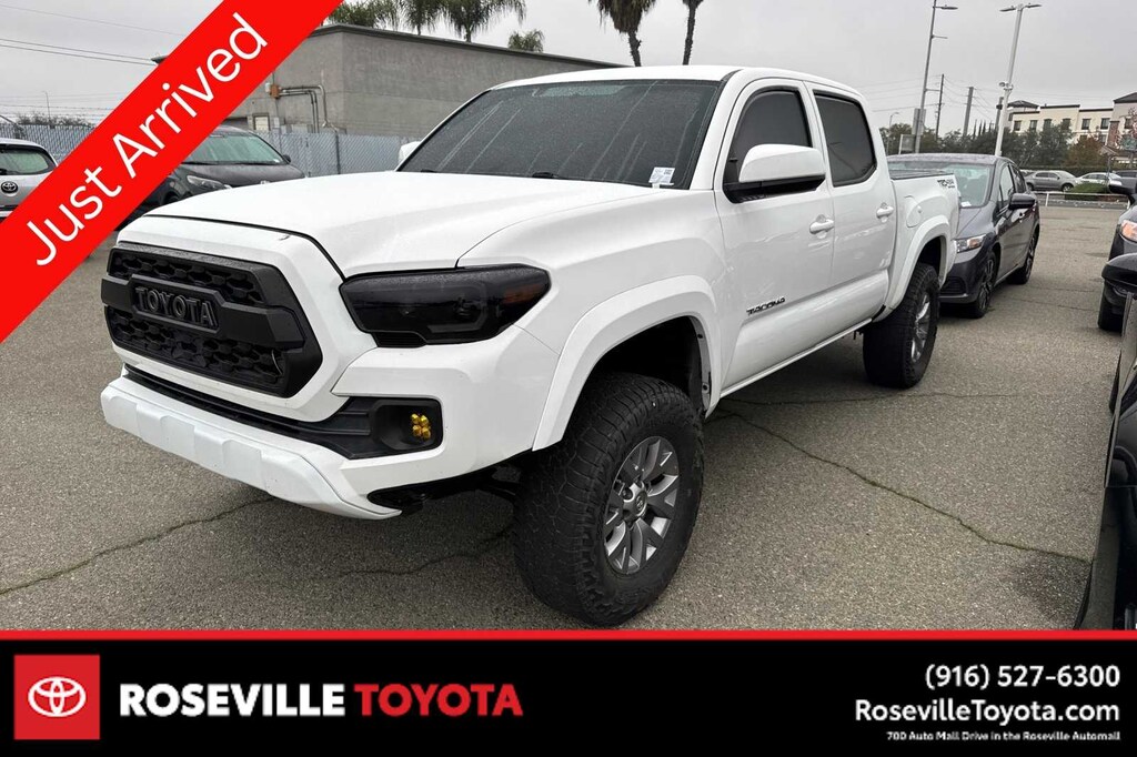 Used 2017 Toyota Tacoma SR5 V6 Truck Double Cab