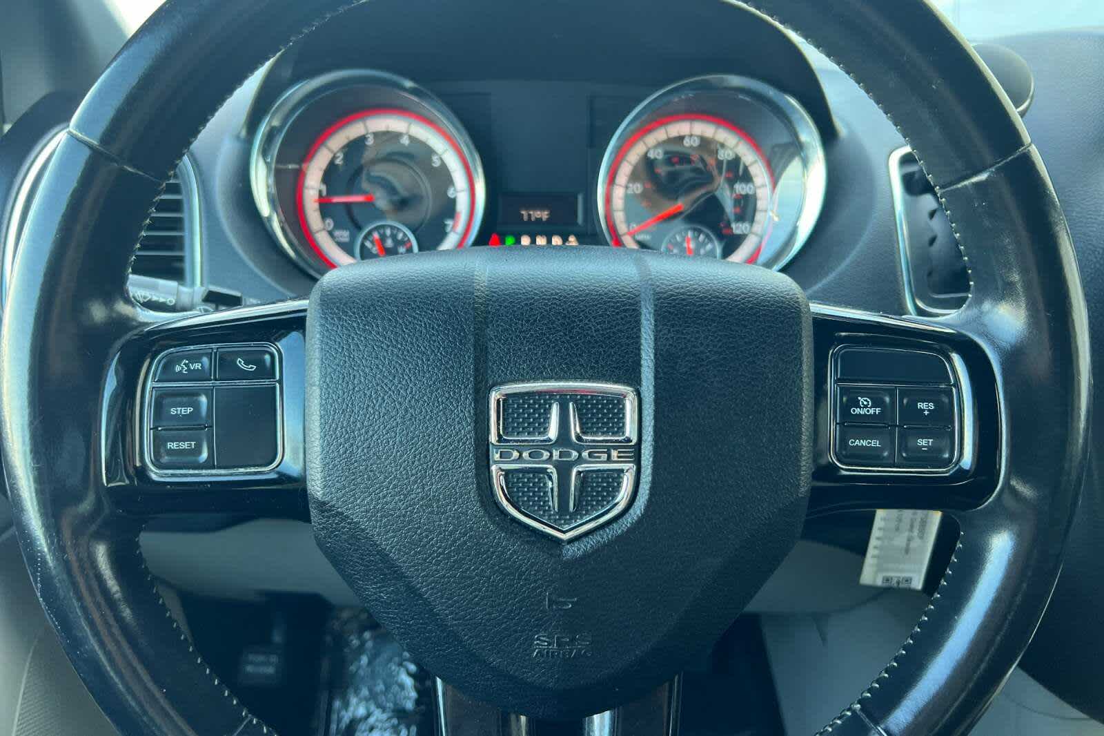 Thumbnail: 2019 Dodge Grand Caravan - 25