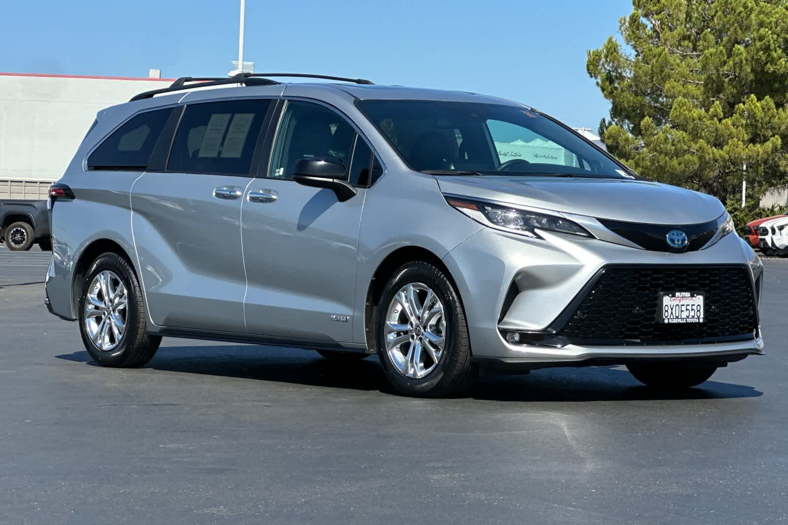 Thumbnail: 2021 Toyota Sienna - 5