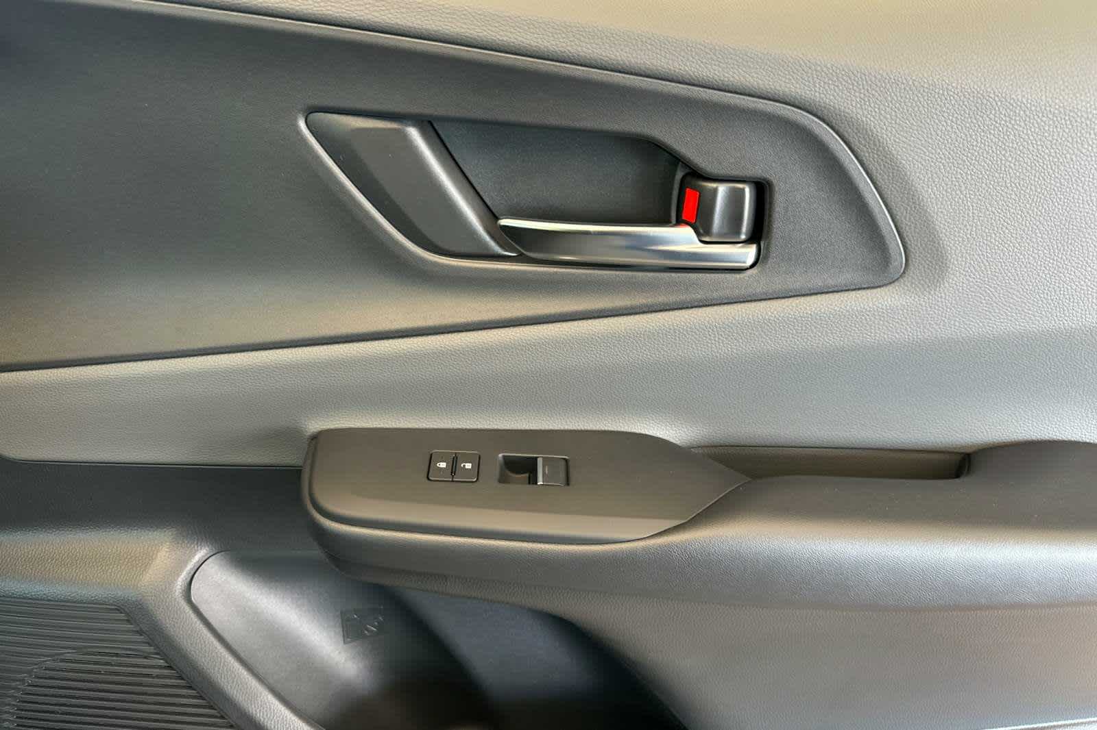 Thumbnail: 2025 Toyota Prius - 18
