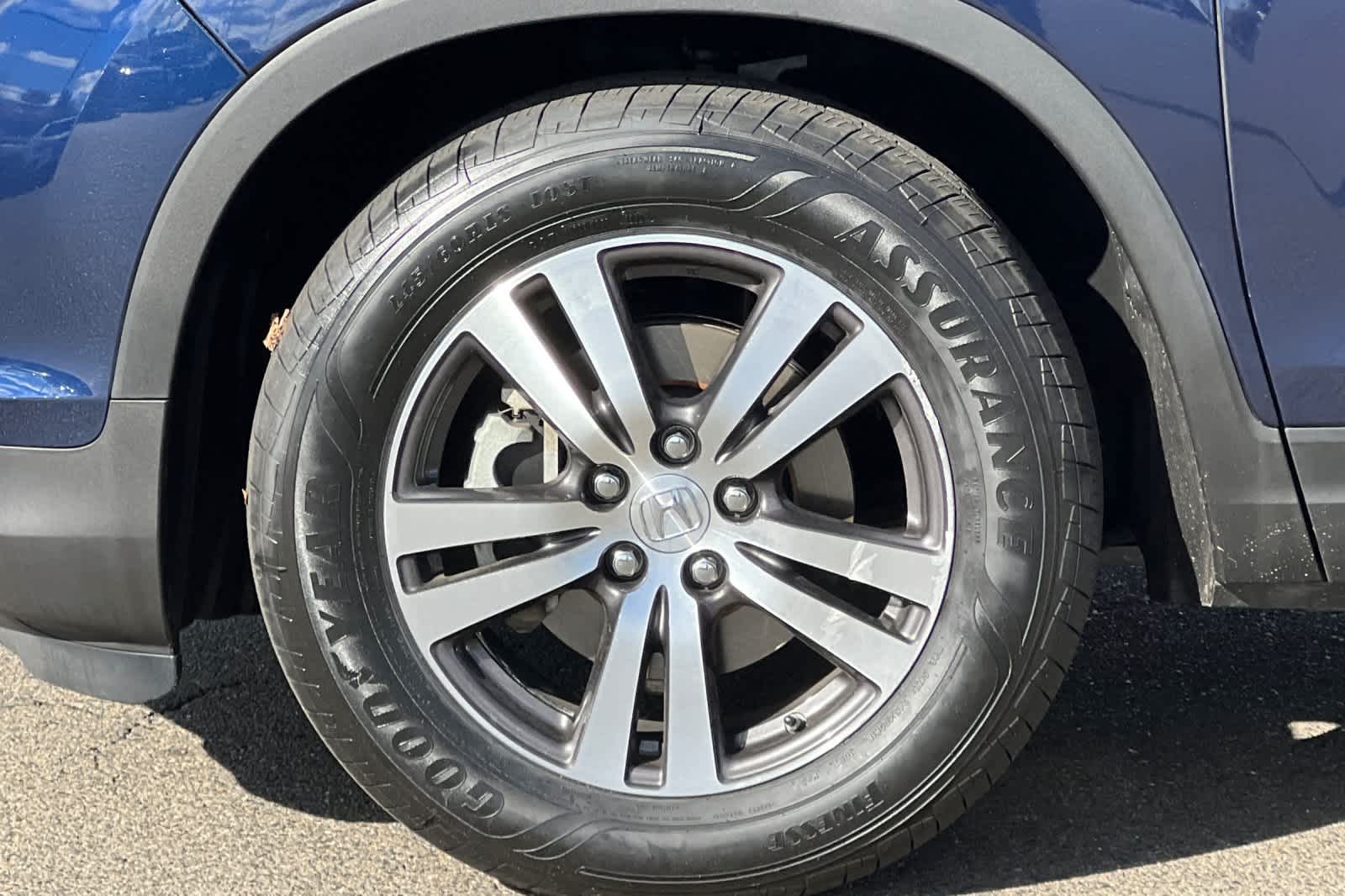 Thumbnail: 2016 Honda Pilot - 29