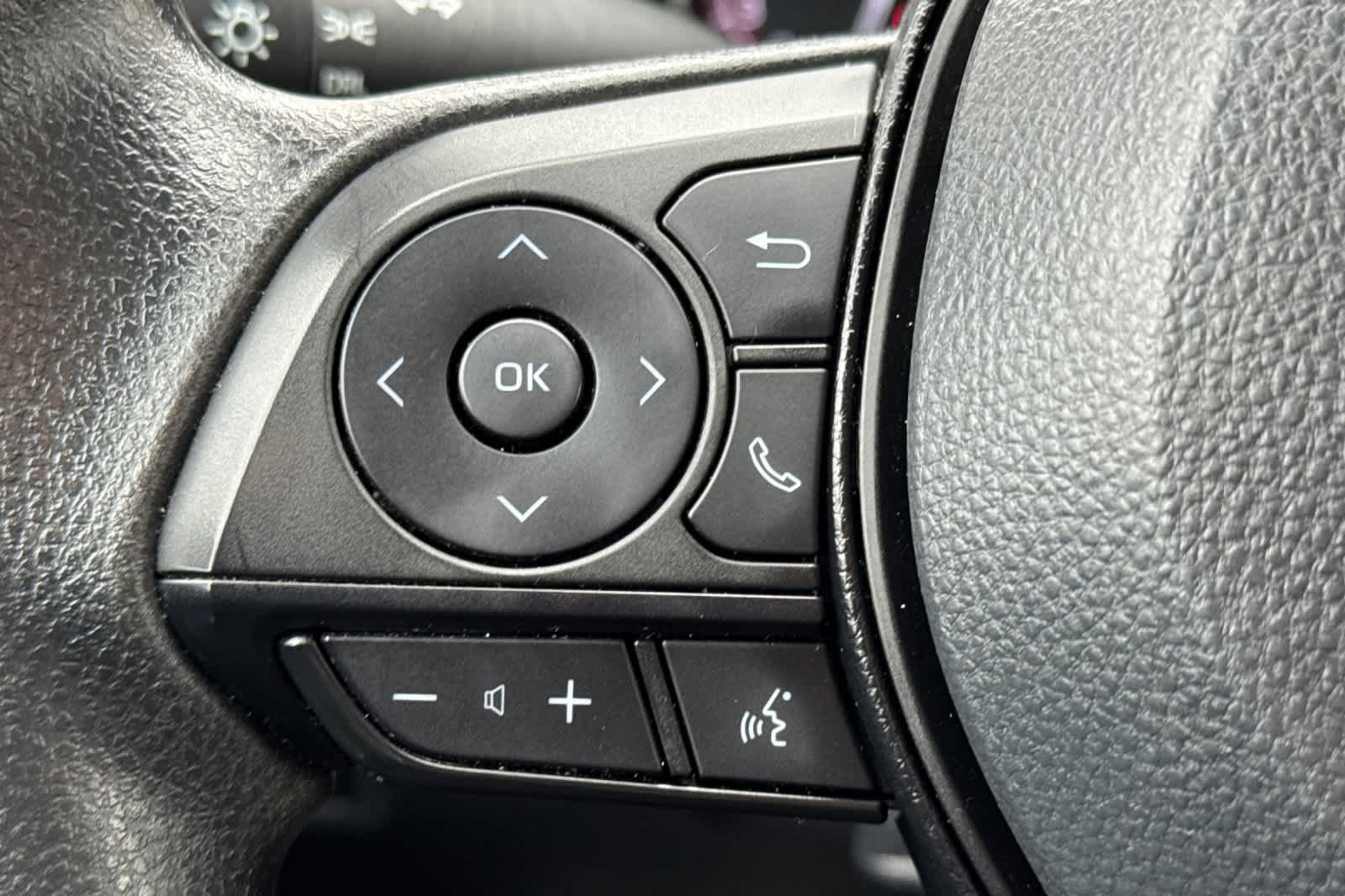 Thumbnail: 2024 Toyota RAV4 - 25