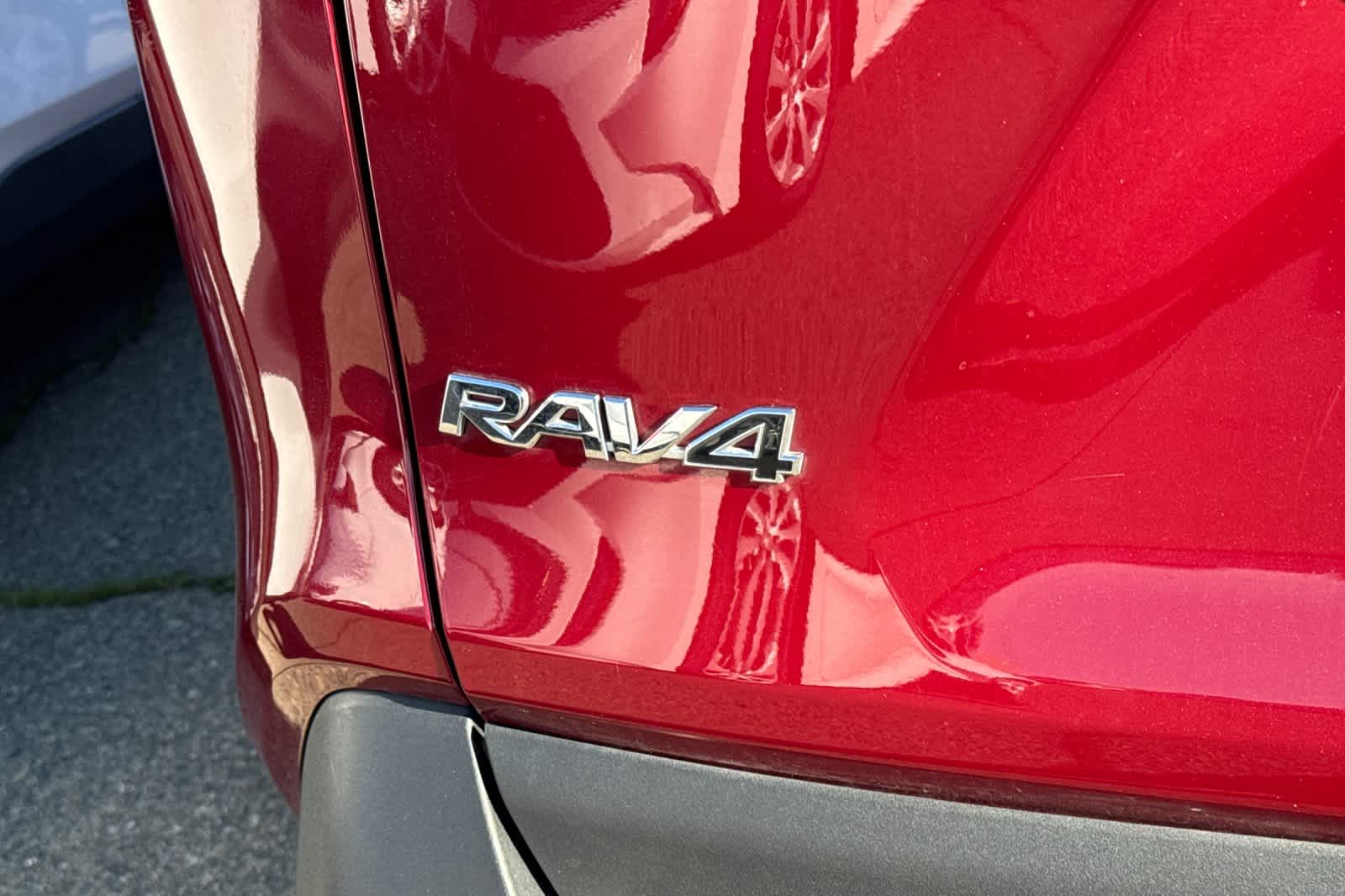 Thumbnail: 2024 Toyota RAV4 - 7