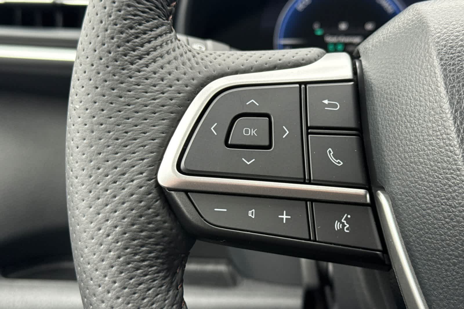 Thumbnail: 2026 Toyota Sienna - 27