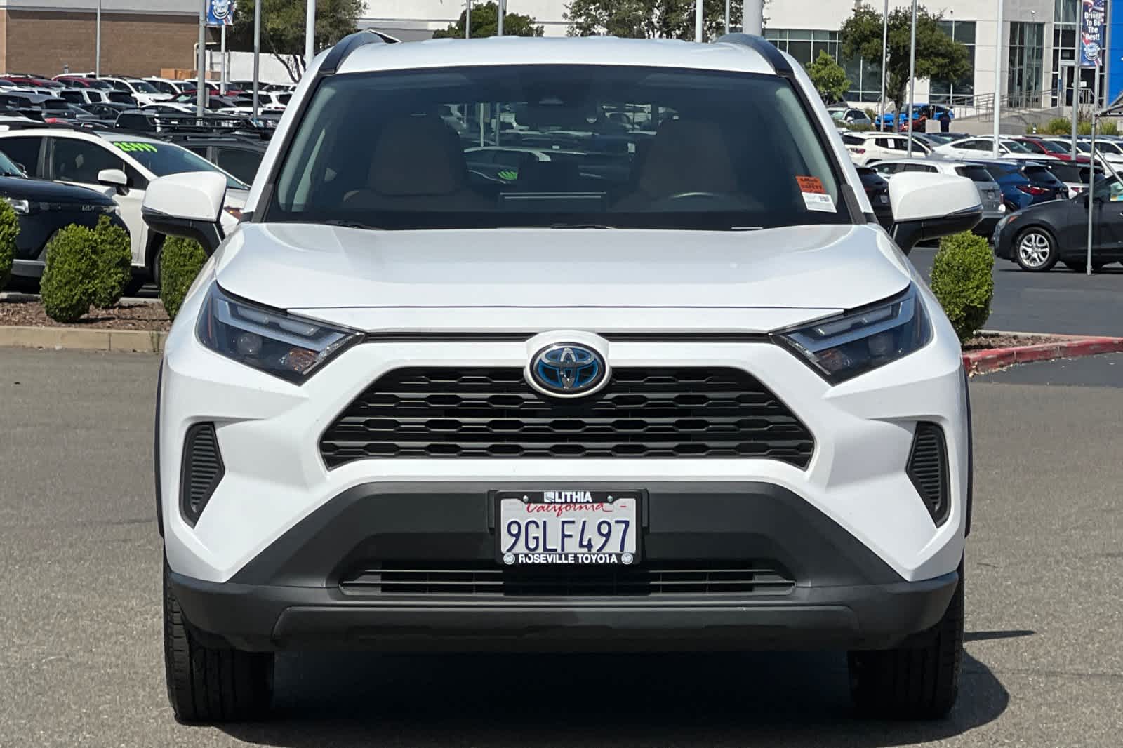 Thumbnail: 2023 Toyota RAV4 - 10