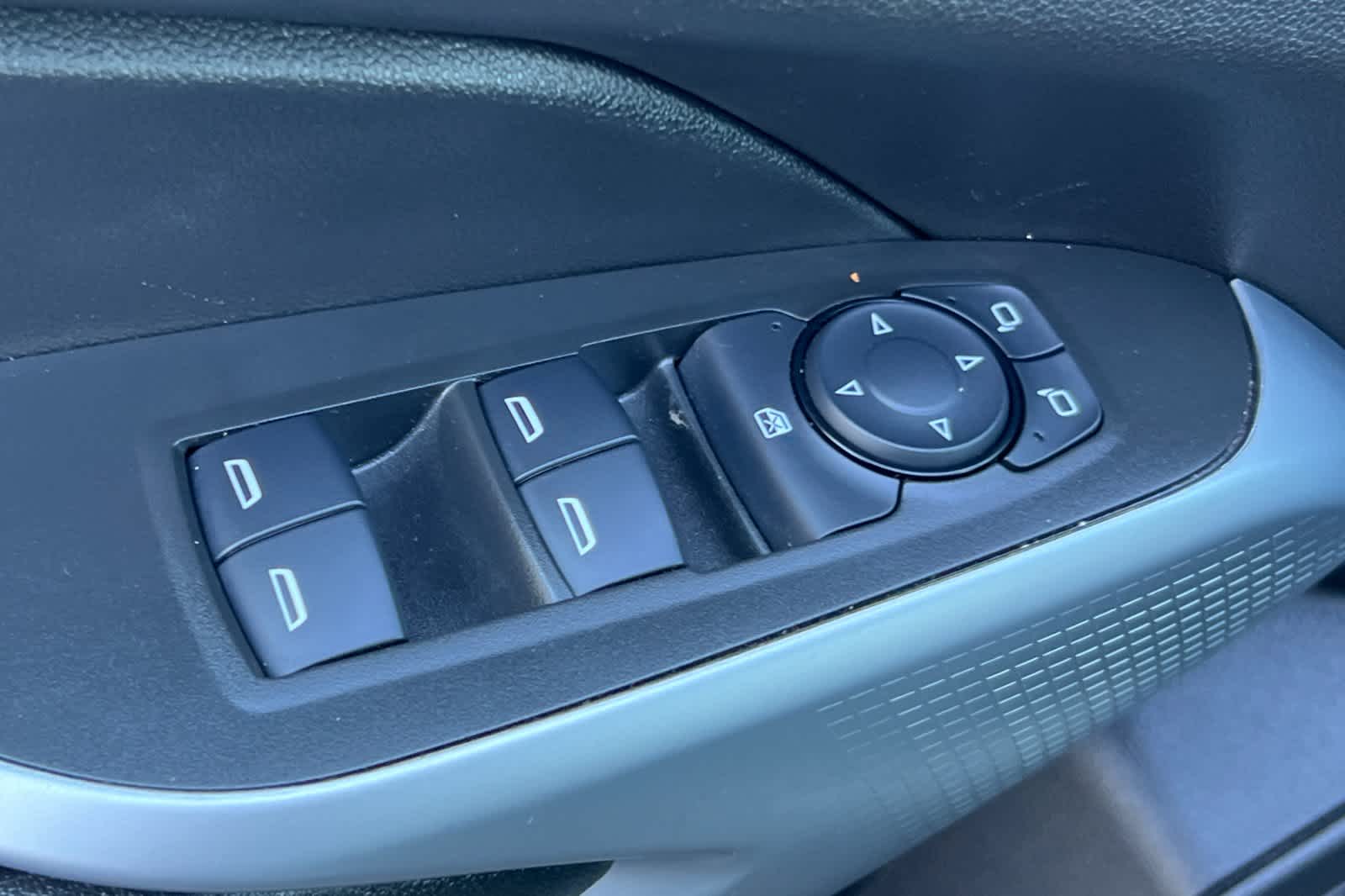 Thumbnail: 2024 Chevrolet Trax - 13