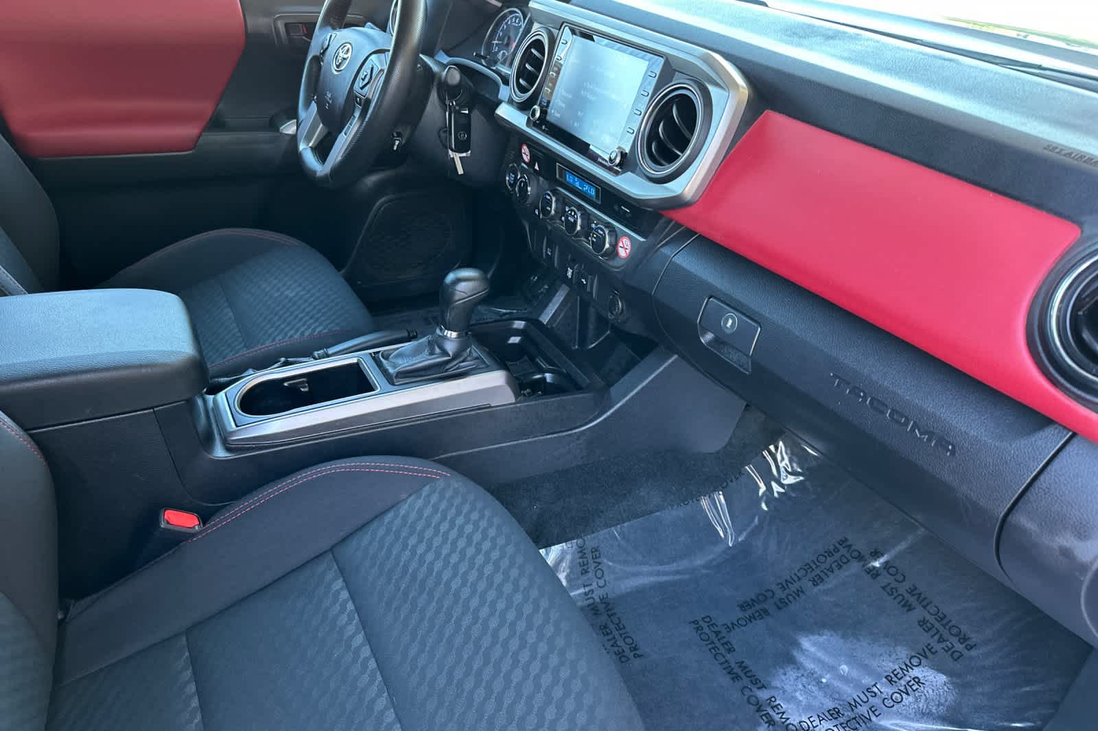 Thumbnail: 2023 Toyota Tacoma - 15