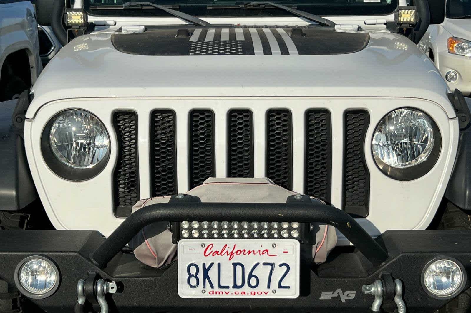 Thumbnail: 2018 Jeep Wrangler - 9