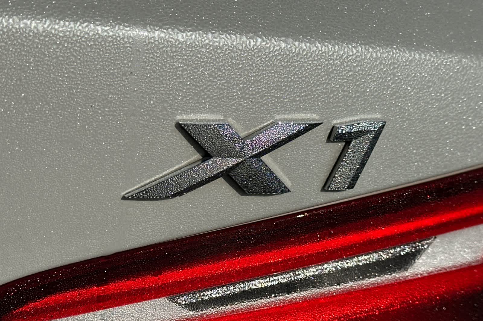 Thumbnail: 2017 BMW X1 - 31