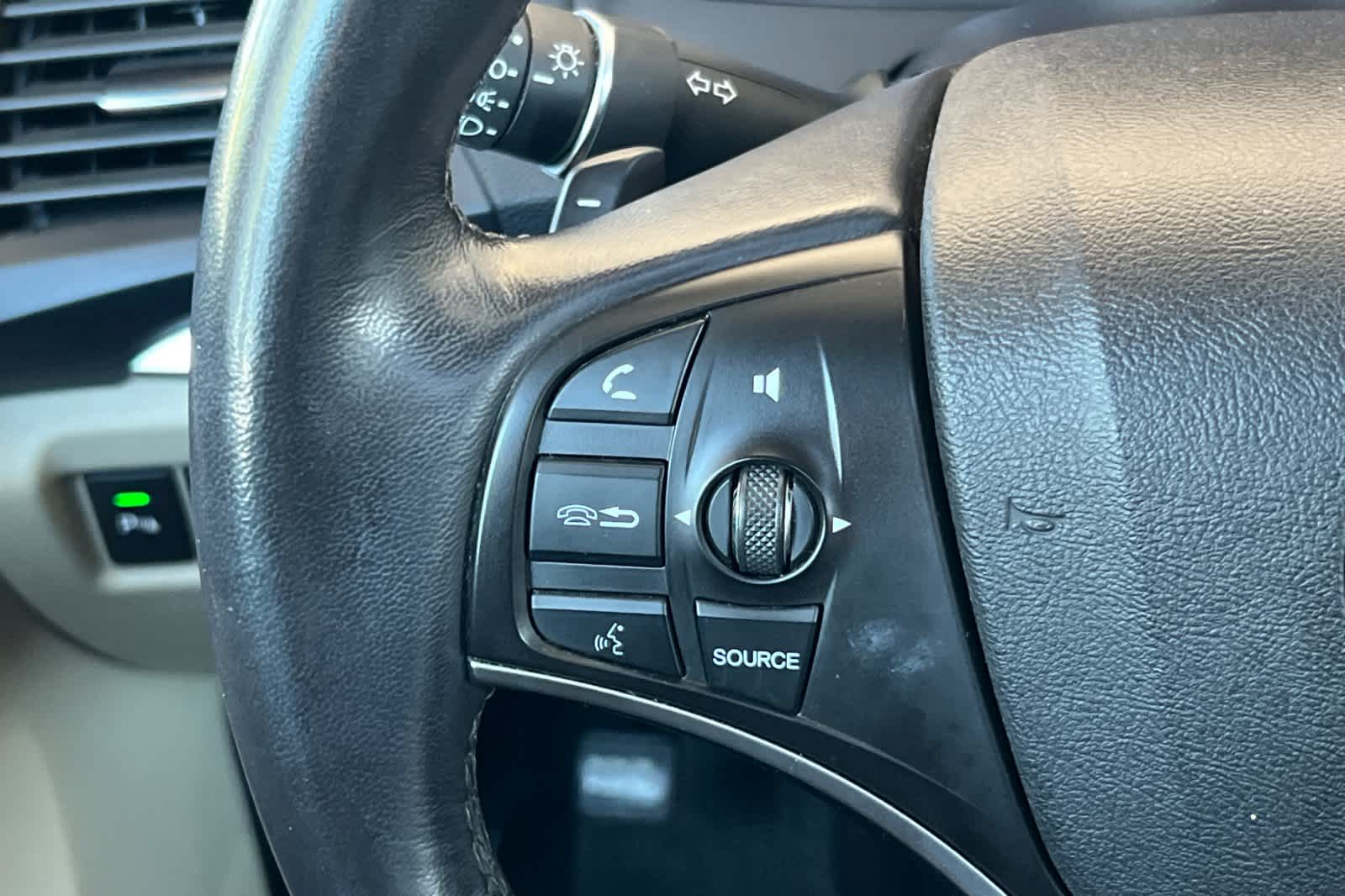 Thumbnail: 2014 Acura MDX - 26