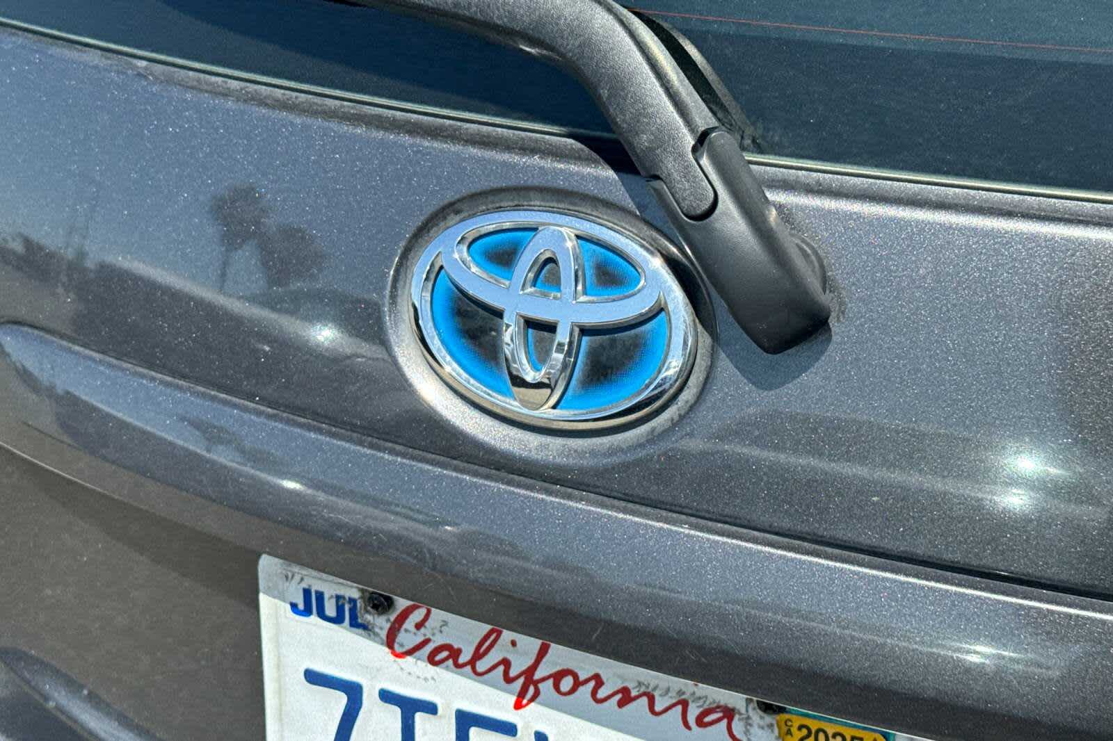 2012 Toyota Prius c Three 7