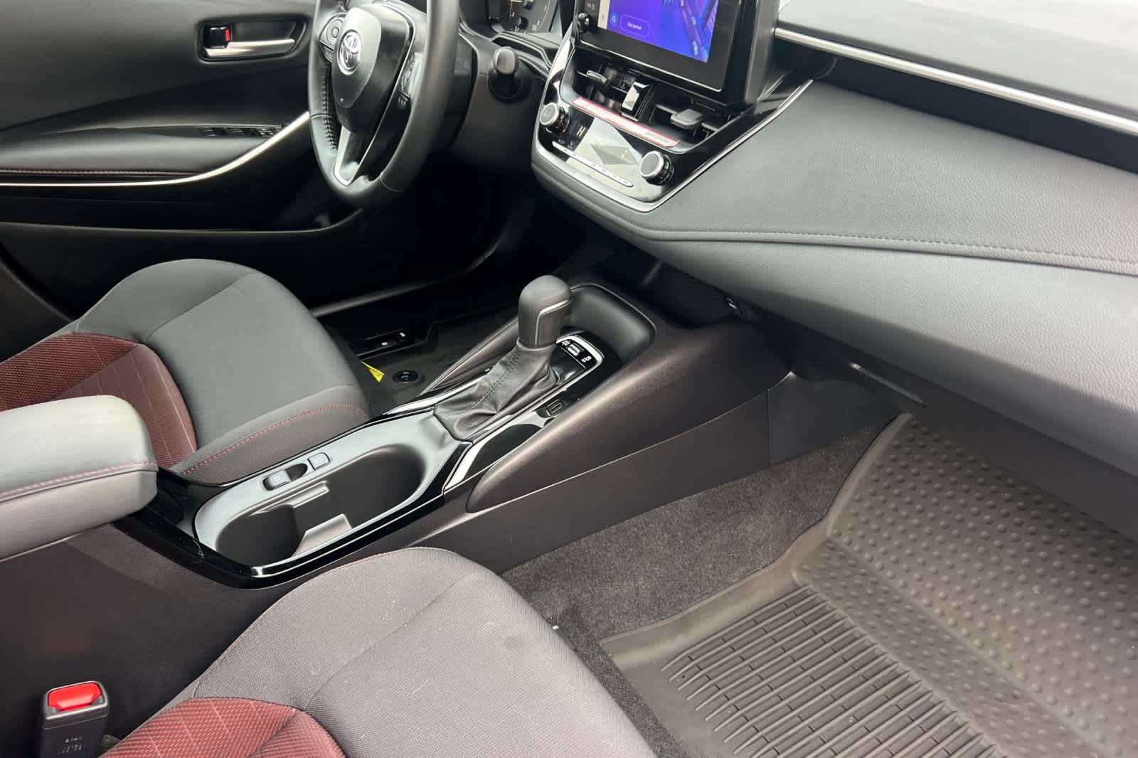 Thumbnail: 2025 Toyota Corolla - 15