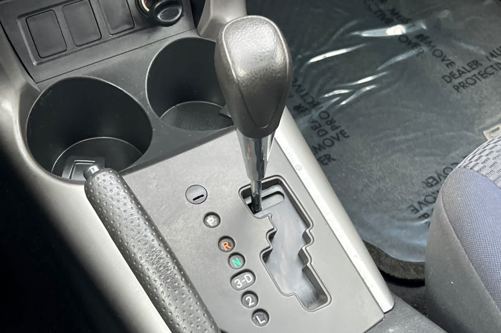 Thumbnail: 2006 Toyota RAV4 - 21