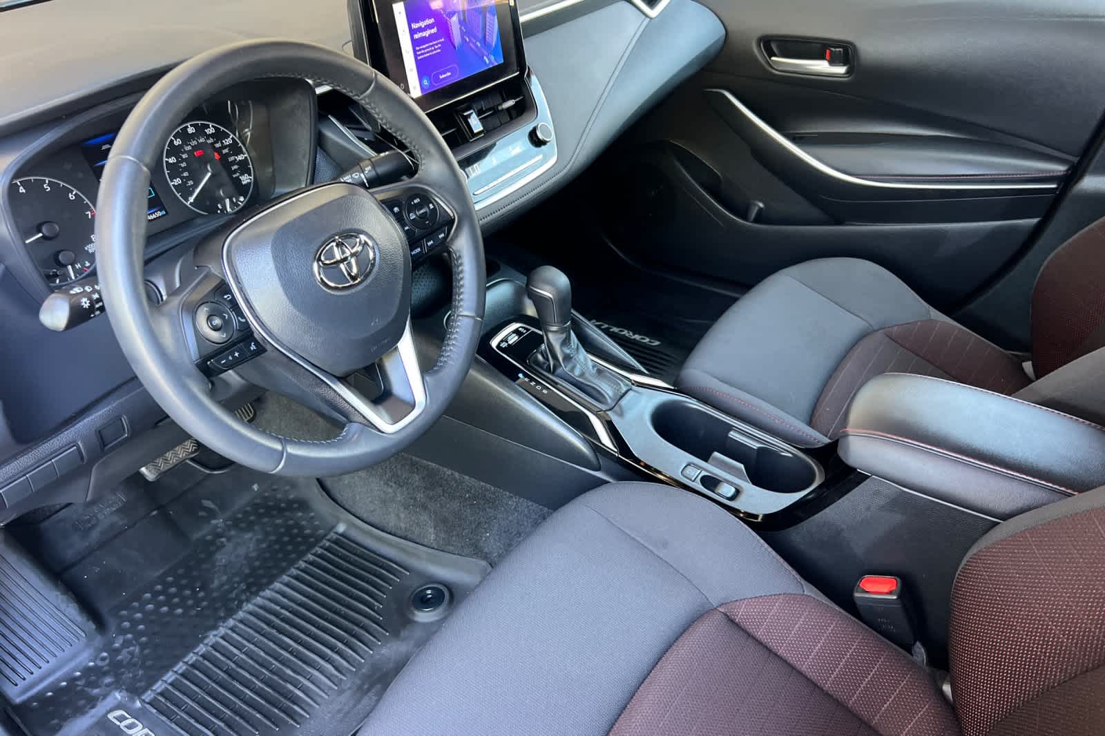Thumbnail: 2023 Toyota Corolla - 11