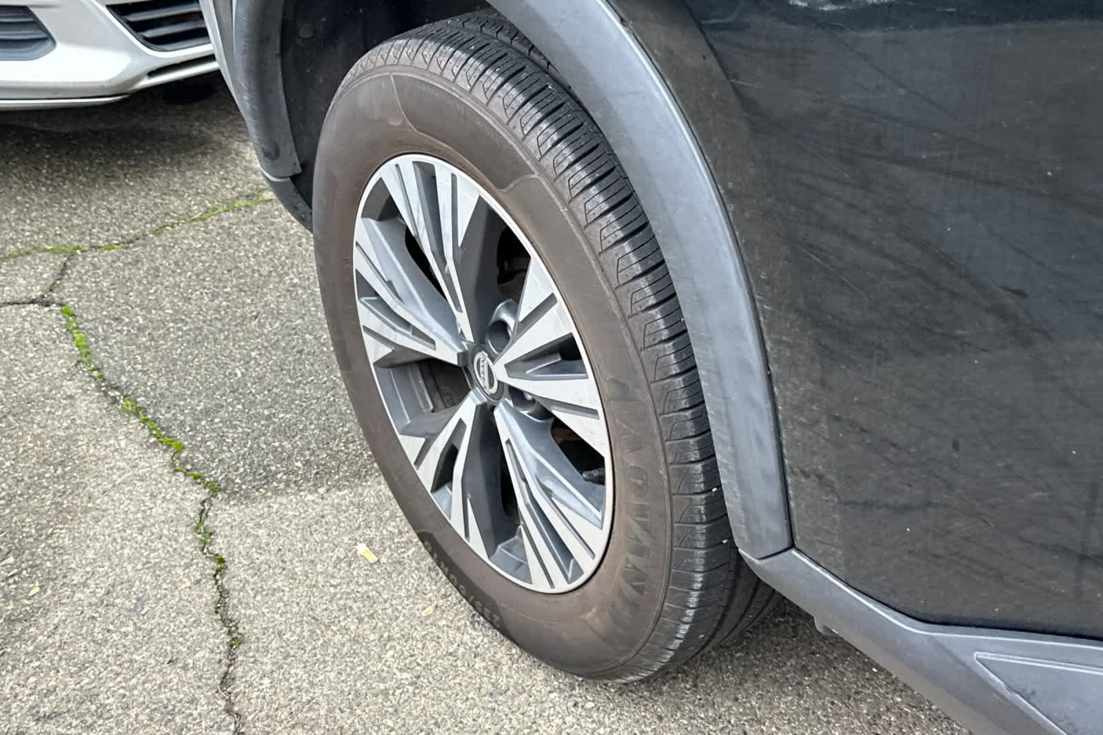 Thumbnail: 2021 Nissan Rogue - 13