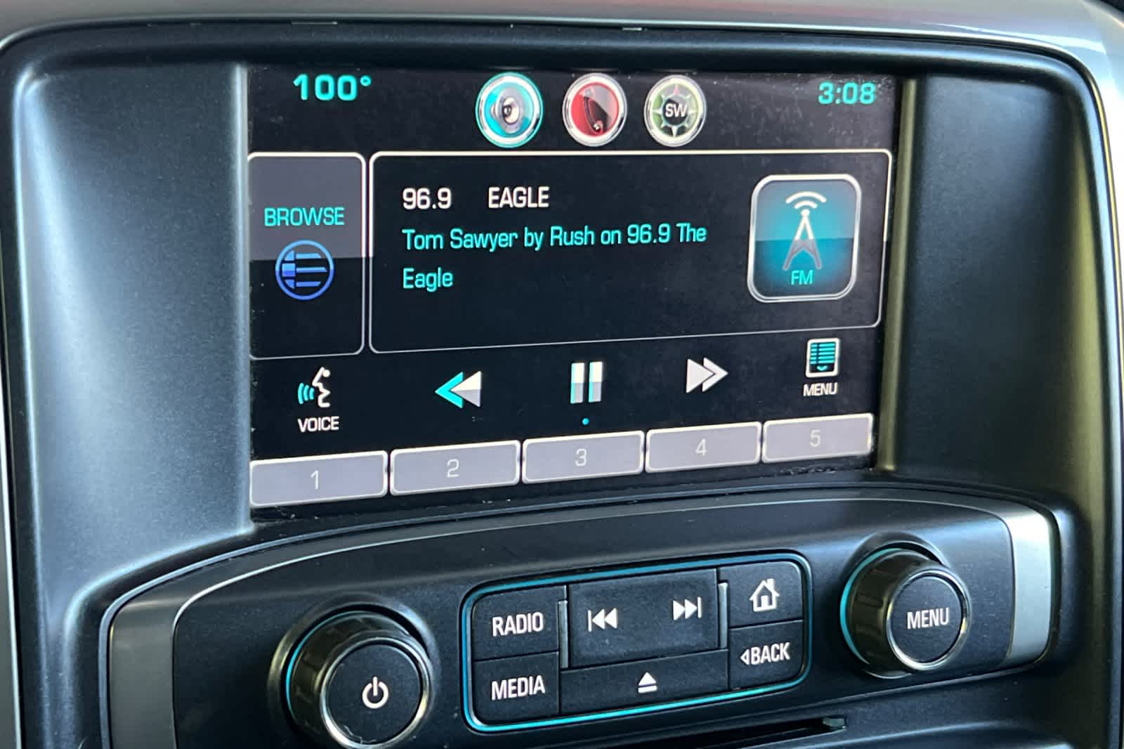 Thumbnail: 2015 Chevrolet Silverado 3500 - 19