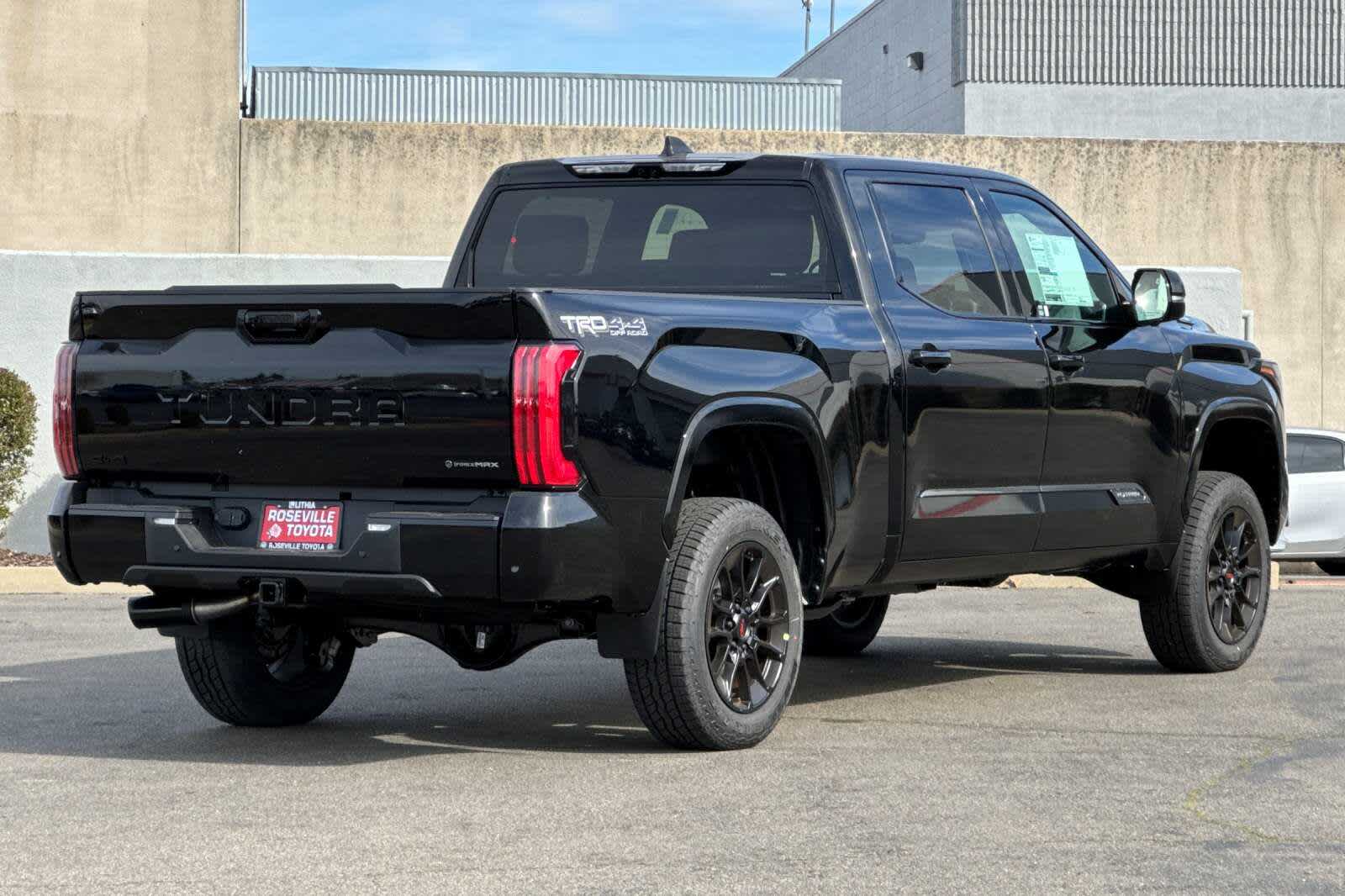 Thumbnail: 2025 Toyota Tundra - 2