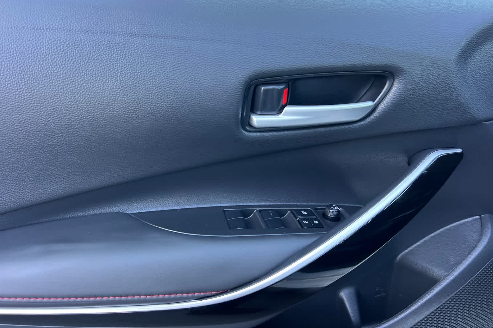 Thumbnail: 2024 Toyota Corolla - 12
