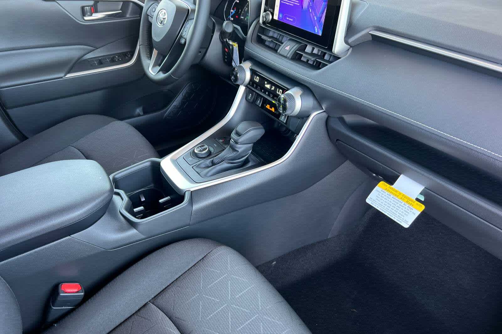 Thumbnail: 2025 Toyota RAV4 - 15