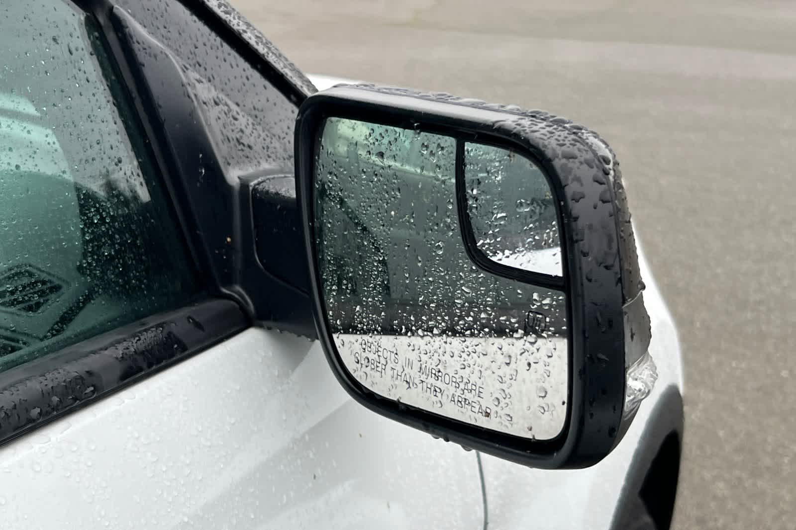 Thumbnail: 2017 Ford Explorer - 13