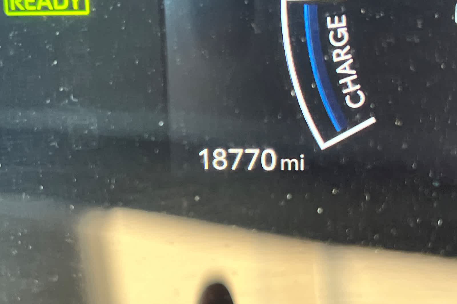 Thumbnail: 2025 Toyota Camry - 28