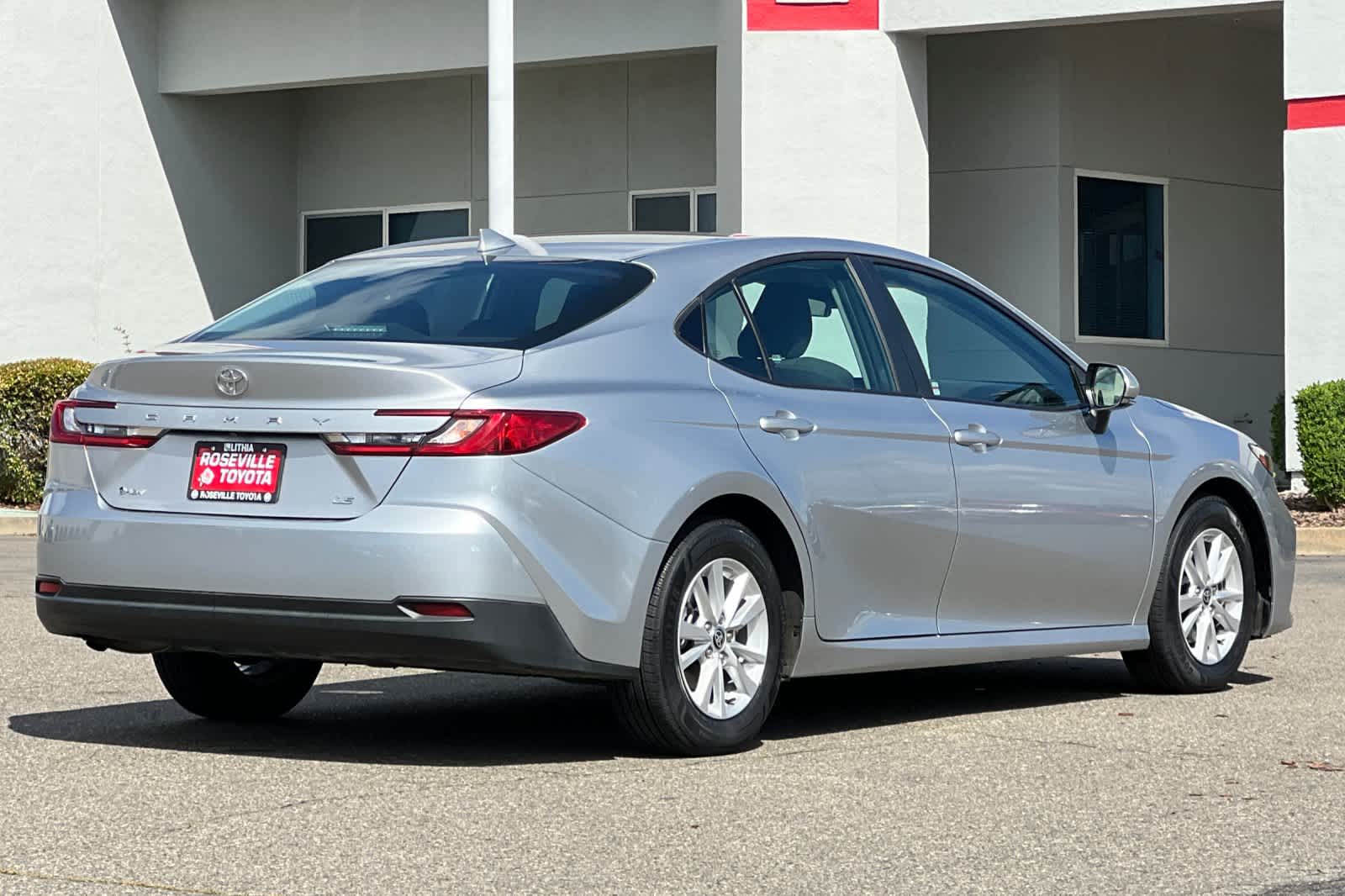 Thumbnail: 2025 Toyota Camry - 2