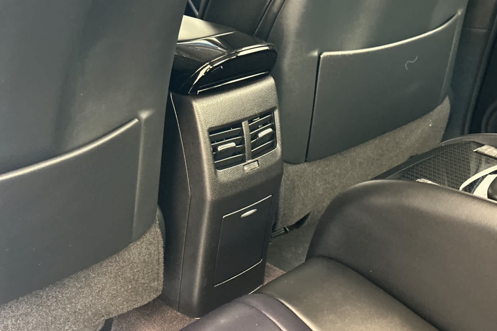 Thumbnail: 2019 Toyota Mirai - 14