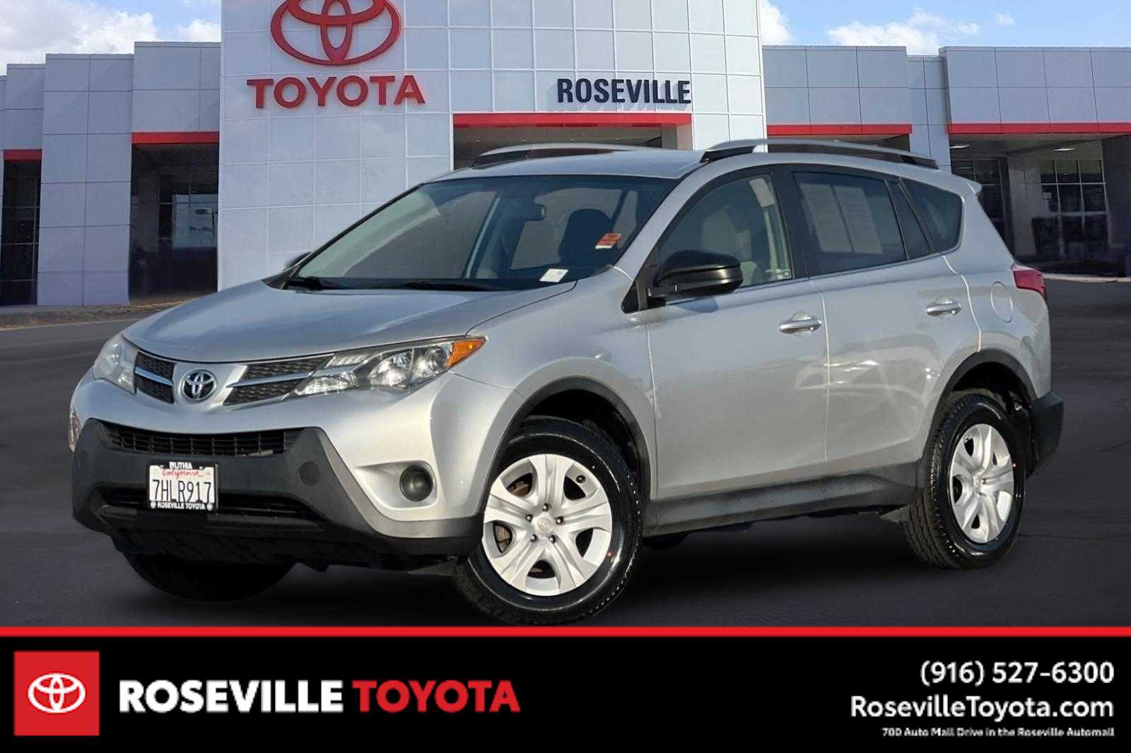 Thumbnail: 2015 Toyota RAV4 - 1