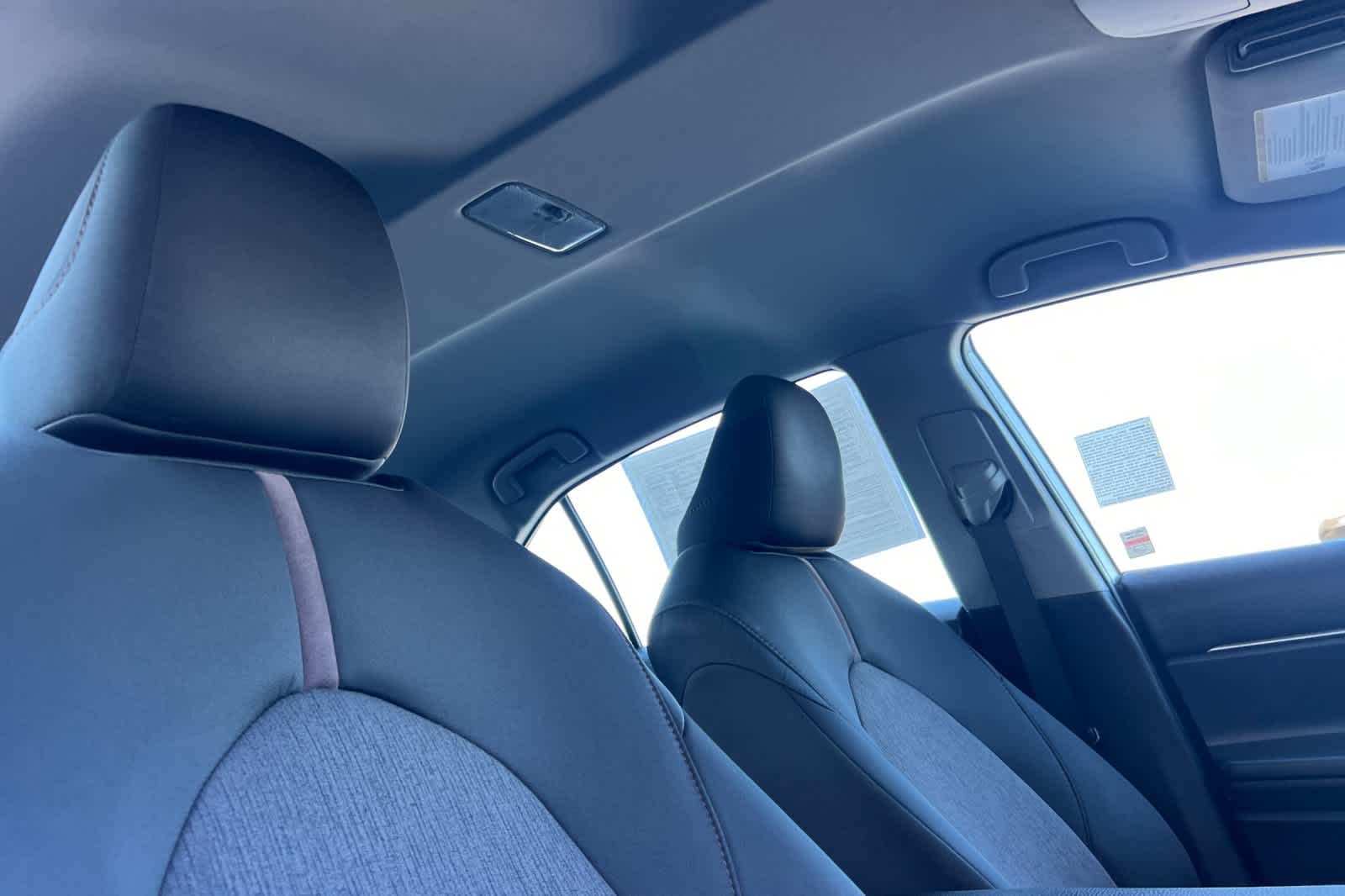 Thumbnail: 2019 Toyota Camry - 16