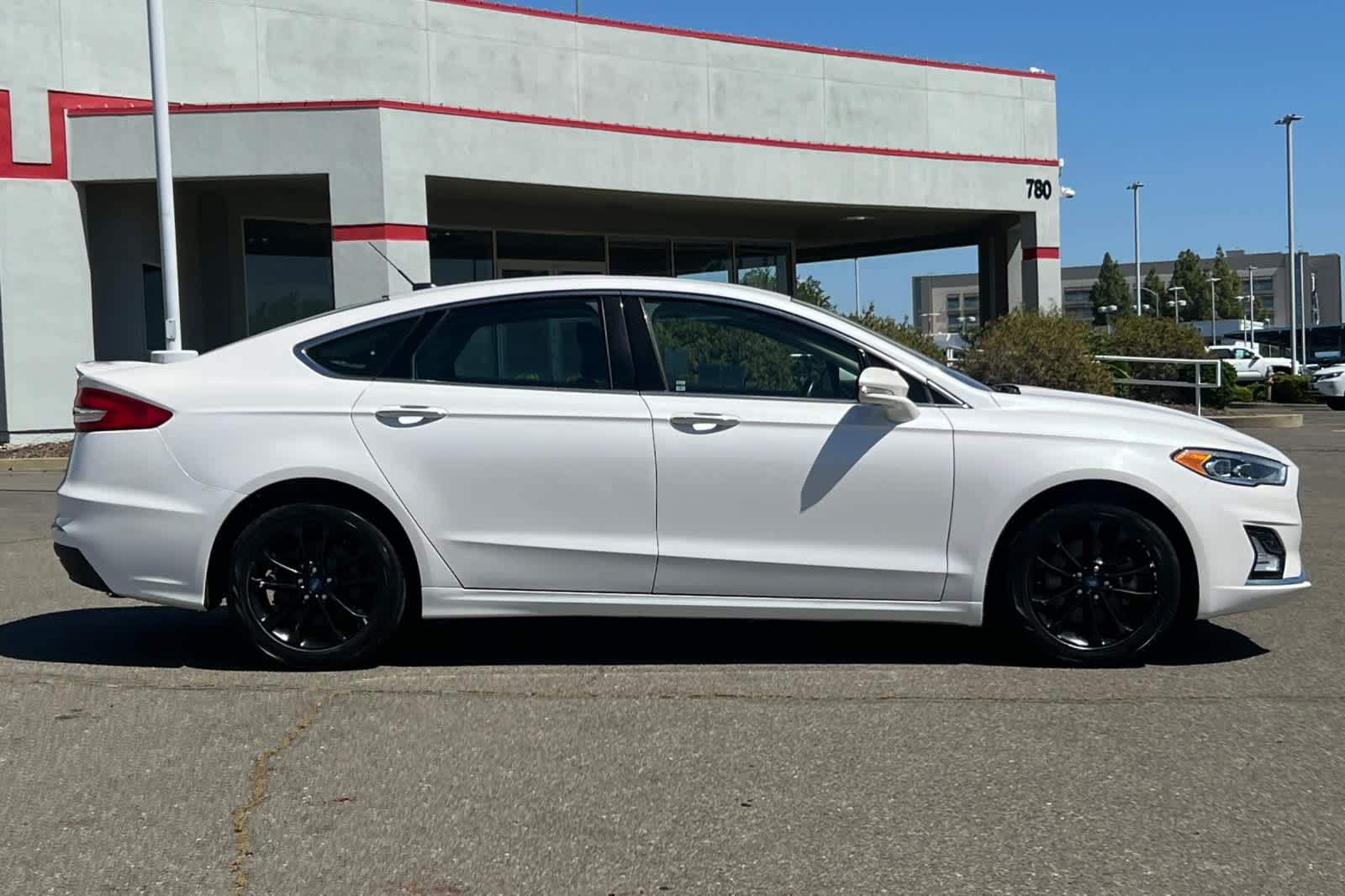 Thumbnail: 2019 Ford Fusion - 6