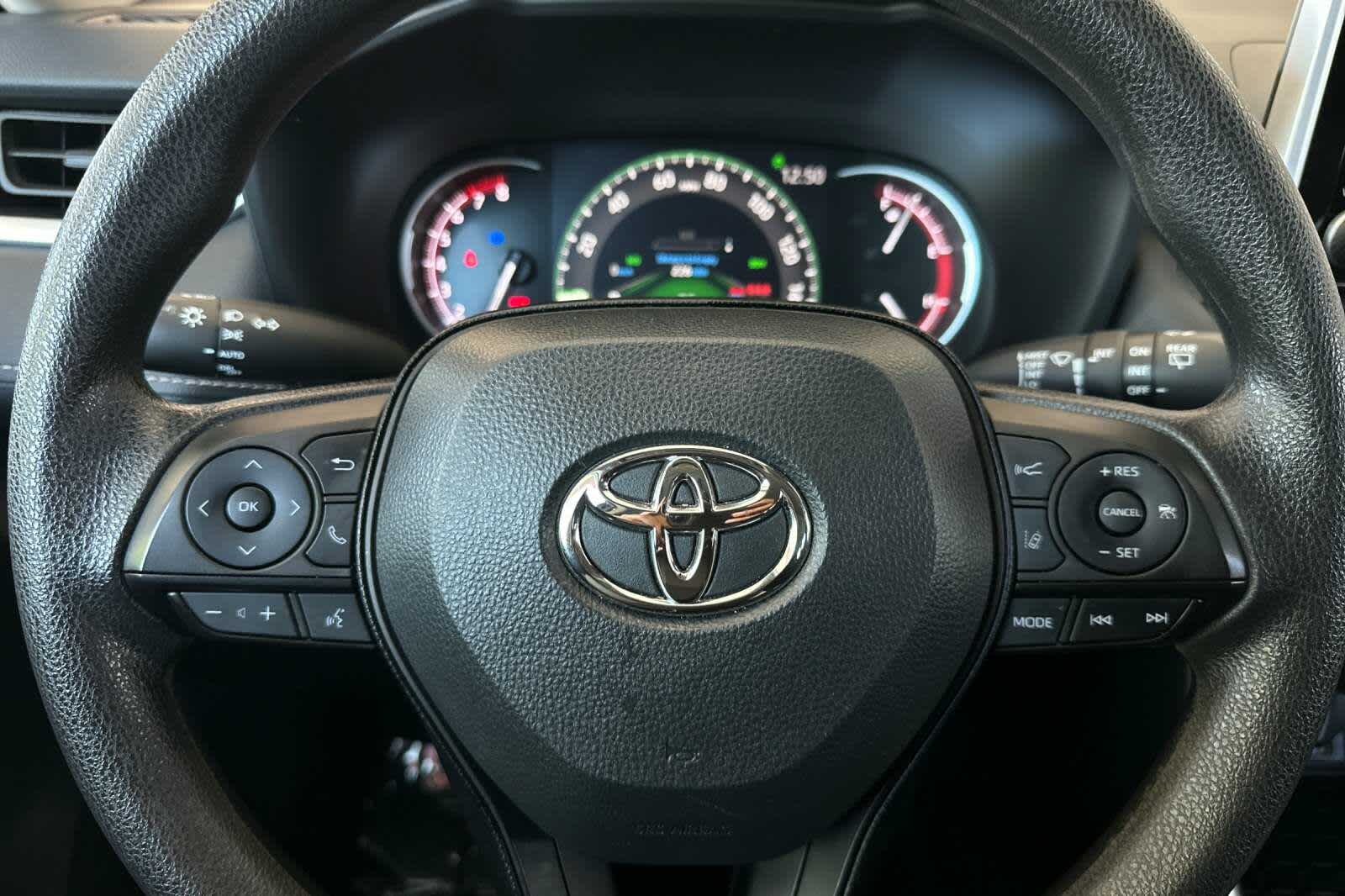 Thumbnail: 2024 Toyota RAV4 - 25