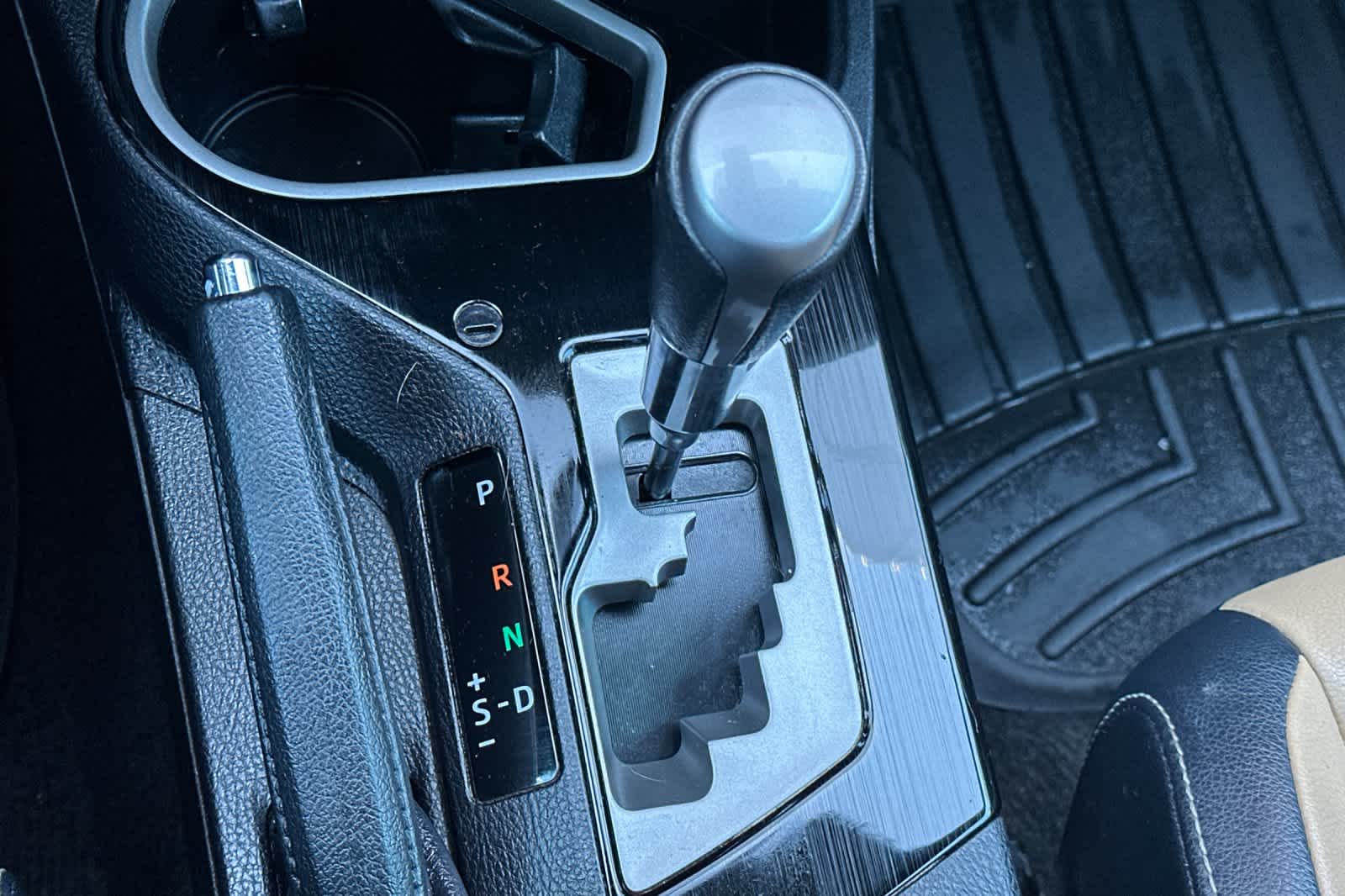 Thumbnail: 2016 Toyota RAV4 - 23