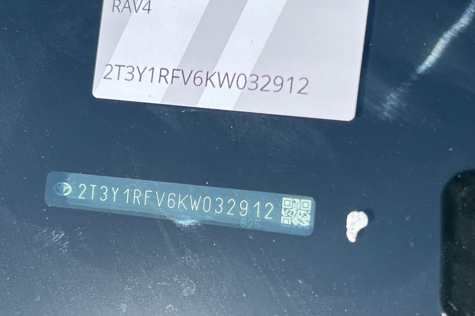 2019 Toyota RAV4 Limited 23