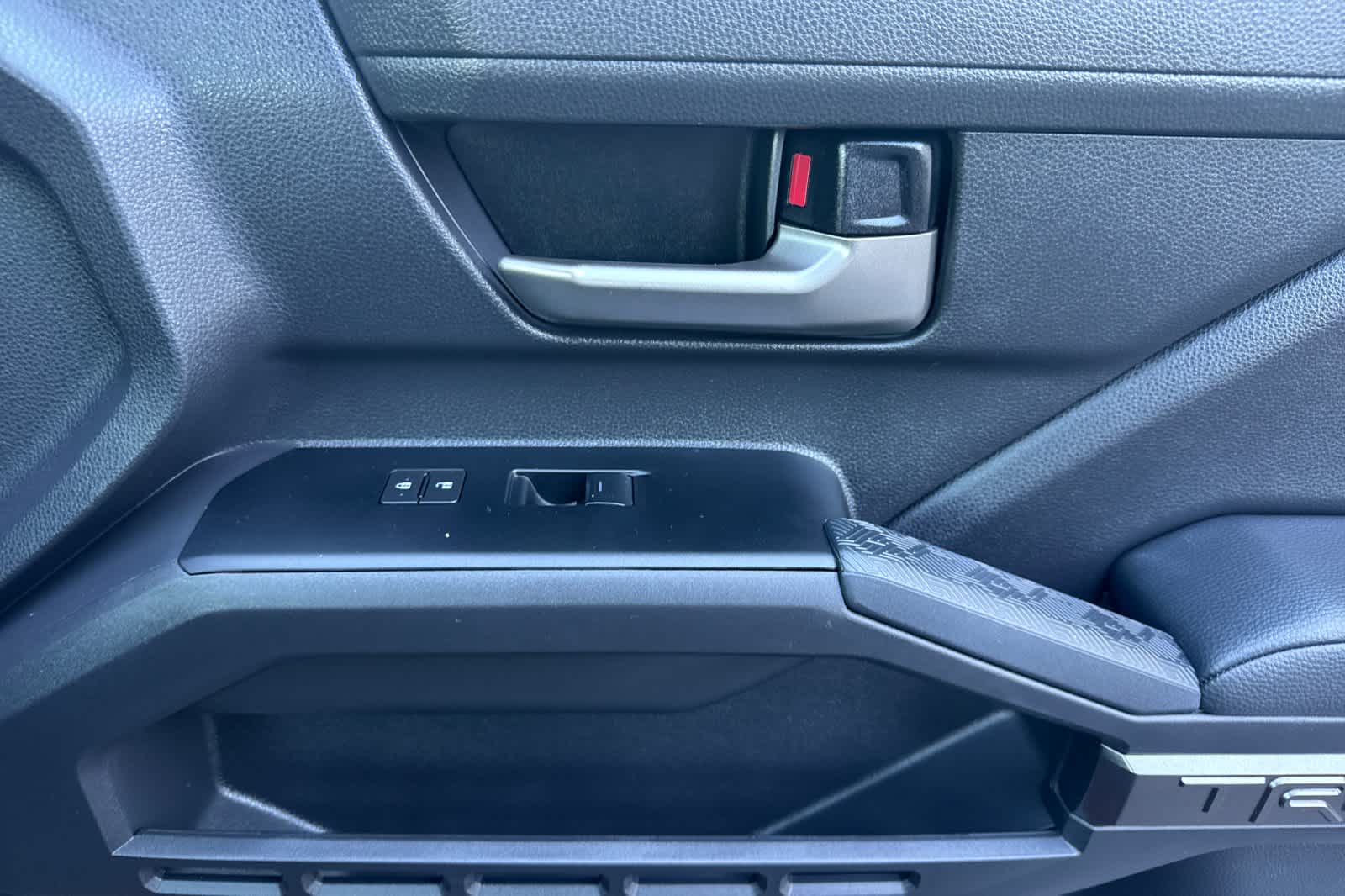 Thumbnail: 2025 Toyota Tacoma - 17