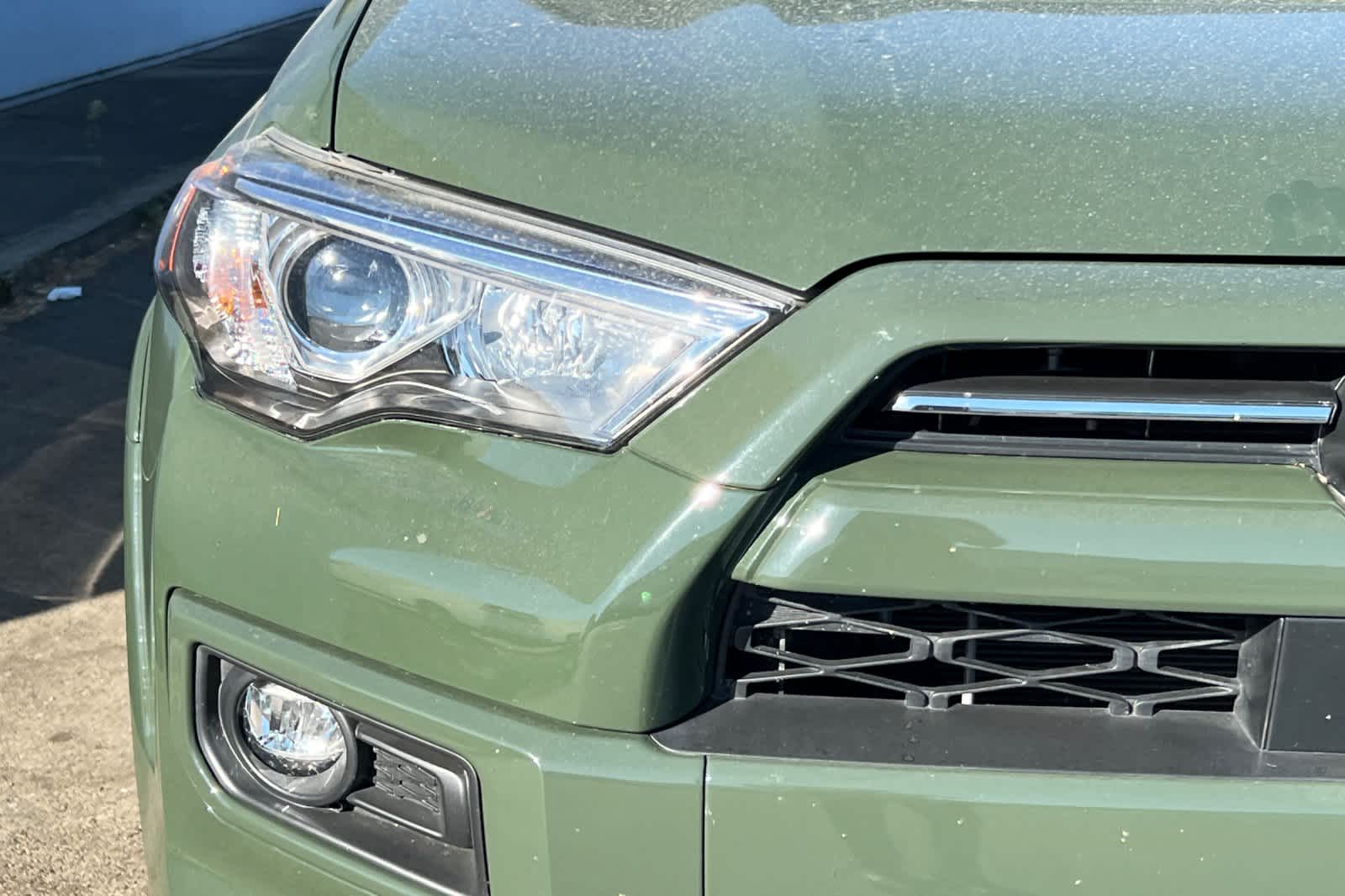 Thumbnail: 2022 Toyota 4Runner - 8